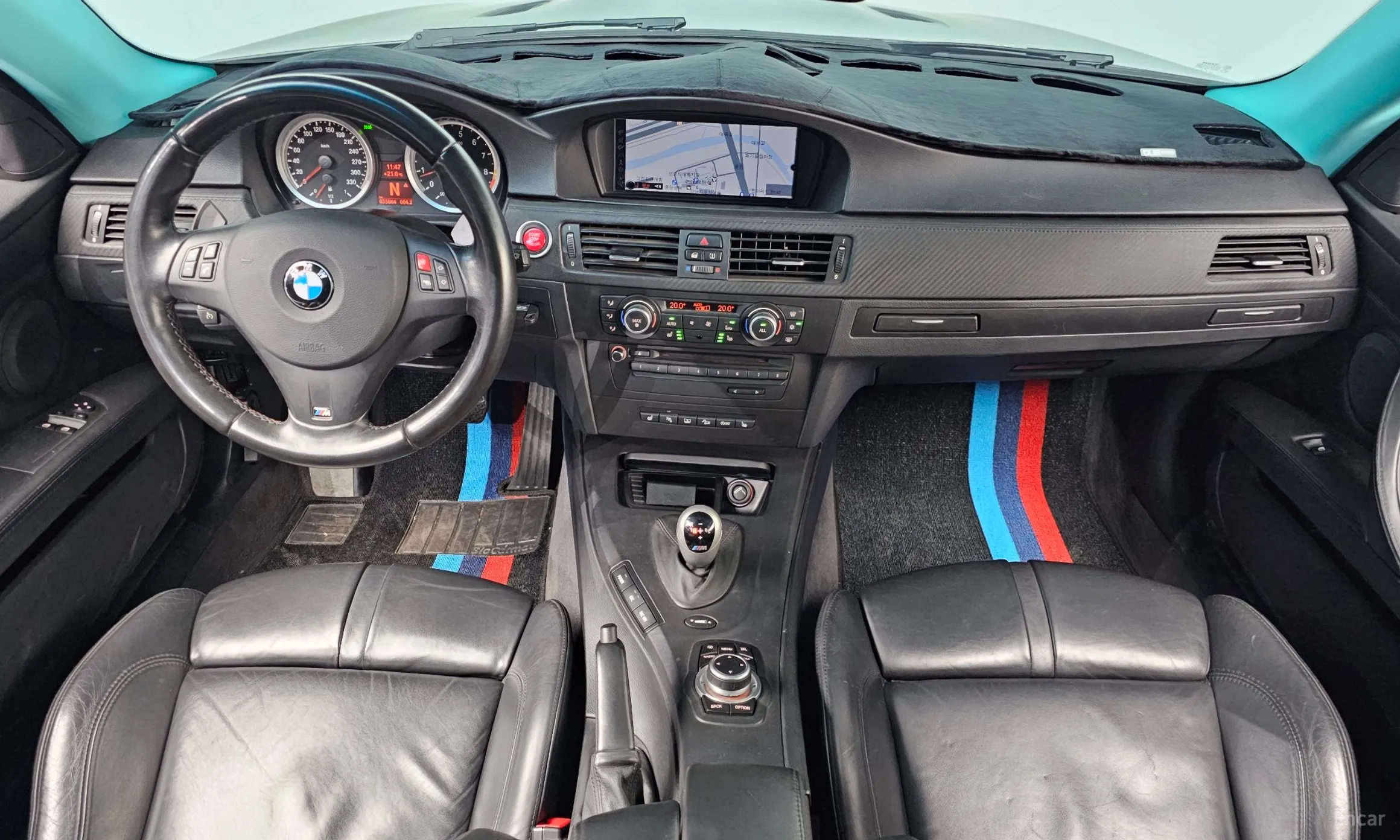 BMW M3 (E90) превью 4