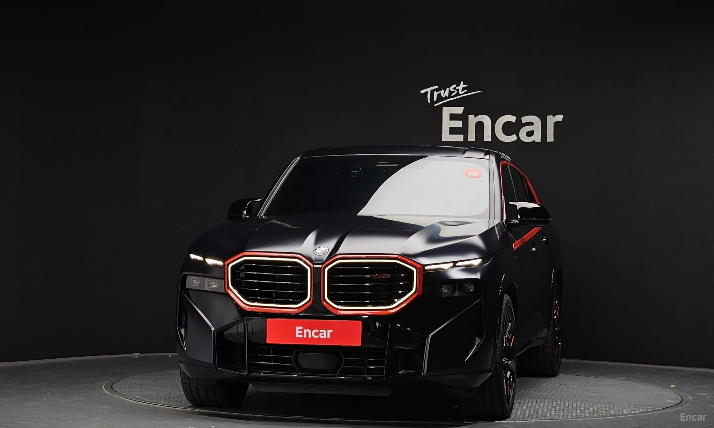 BMW XM (G09) превью 2