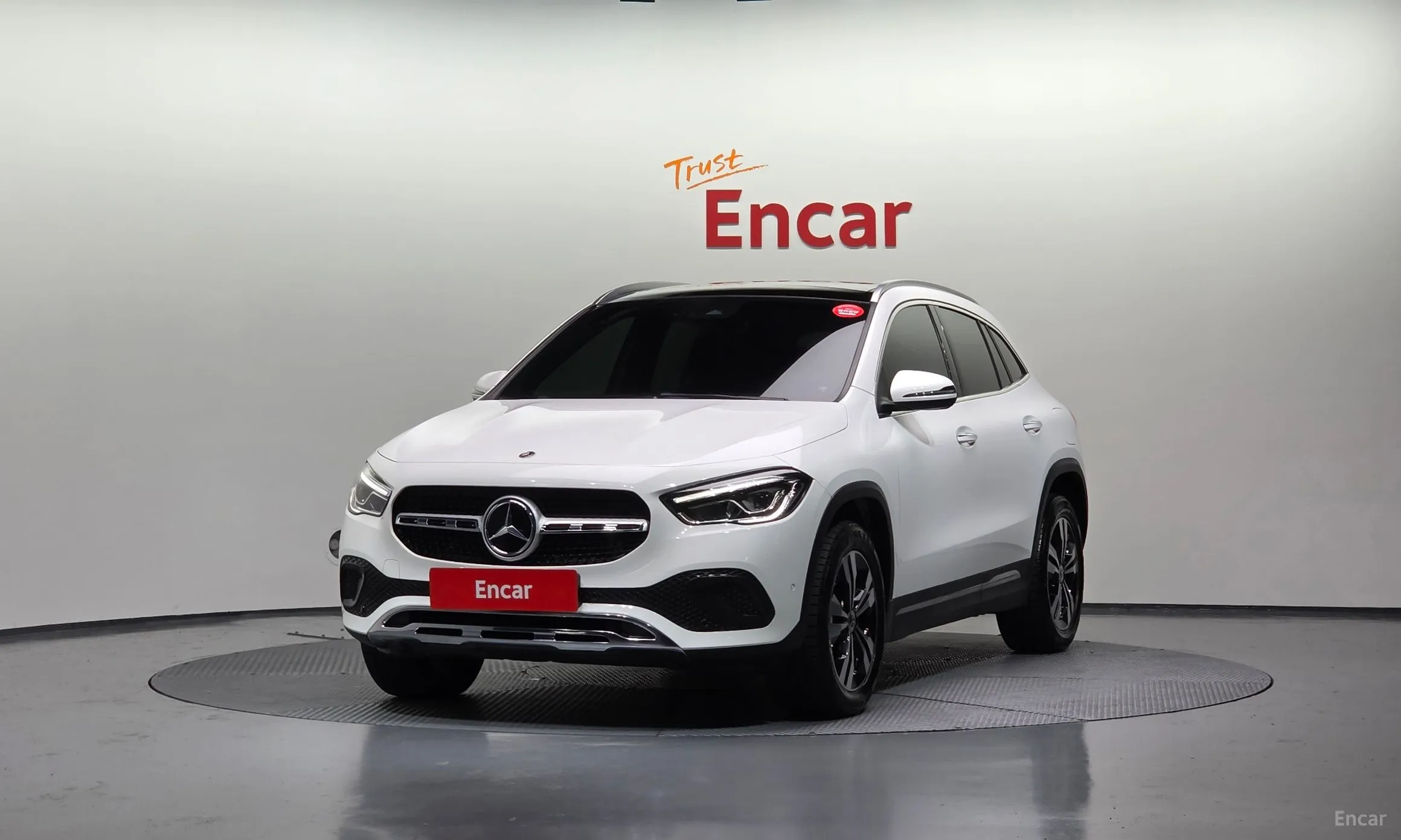 Mercedes Benz GLA-Class H247