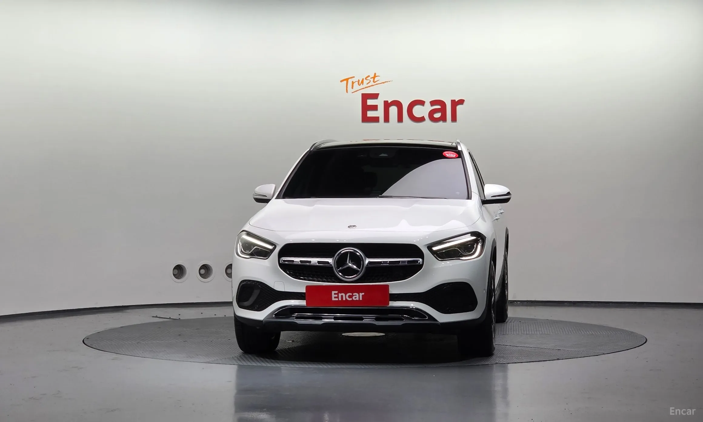 Mercedes Benz GLA-Class H247