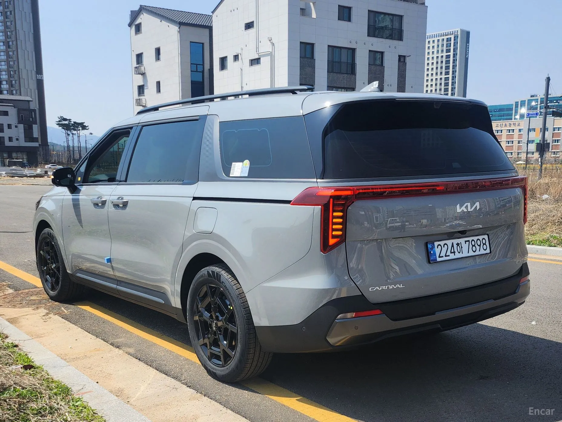 Kia Carnival 4th Generation превью 3