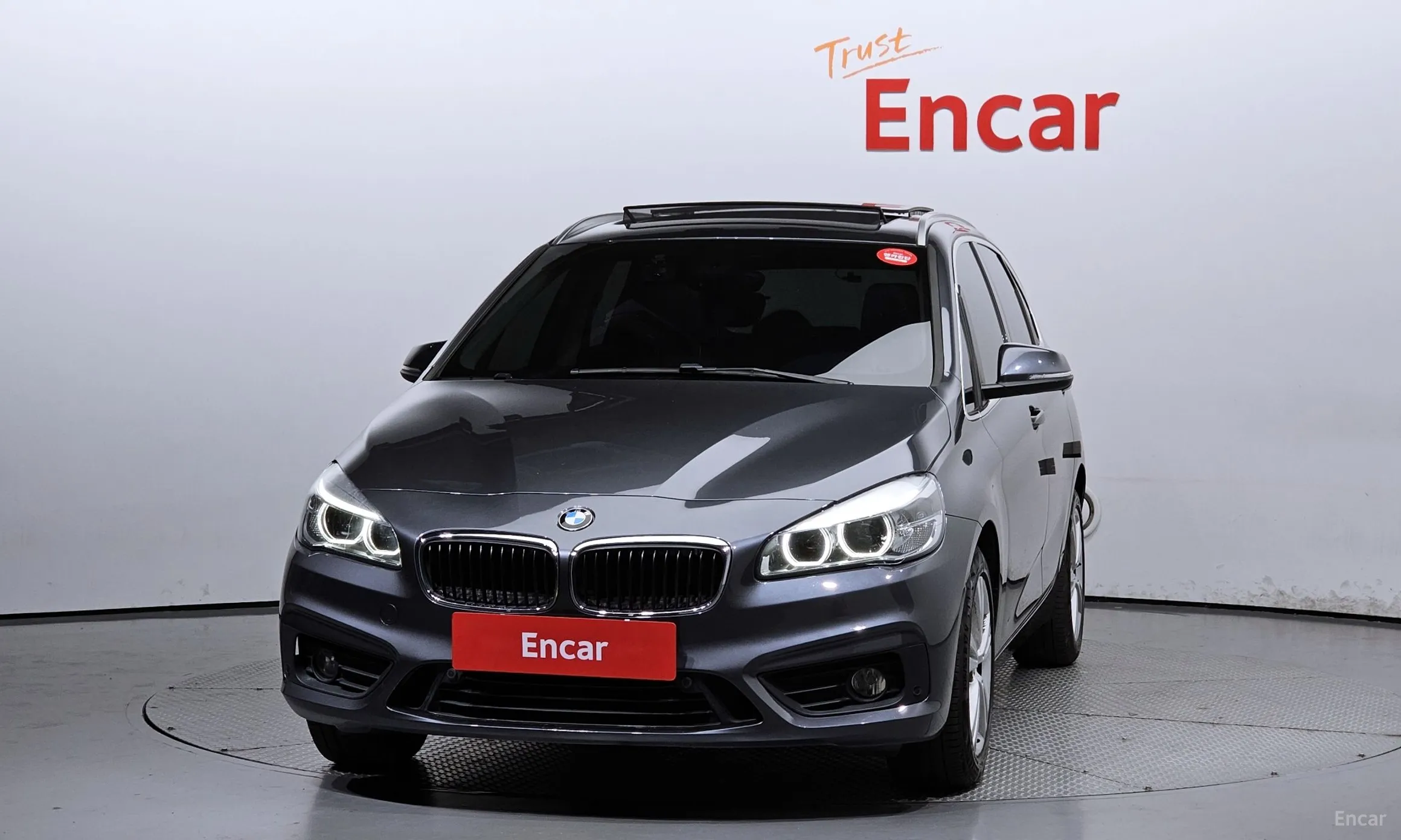 BMW 2-Series Active Tourer (F45) превью 2