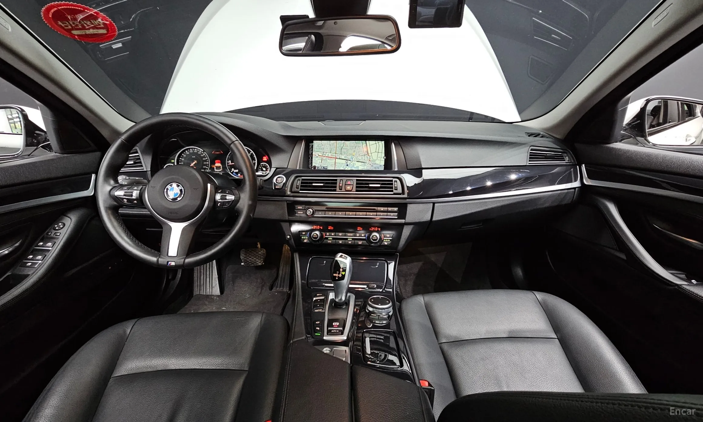 BMW 5 Series (F10) превью 4