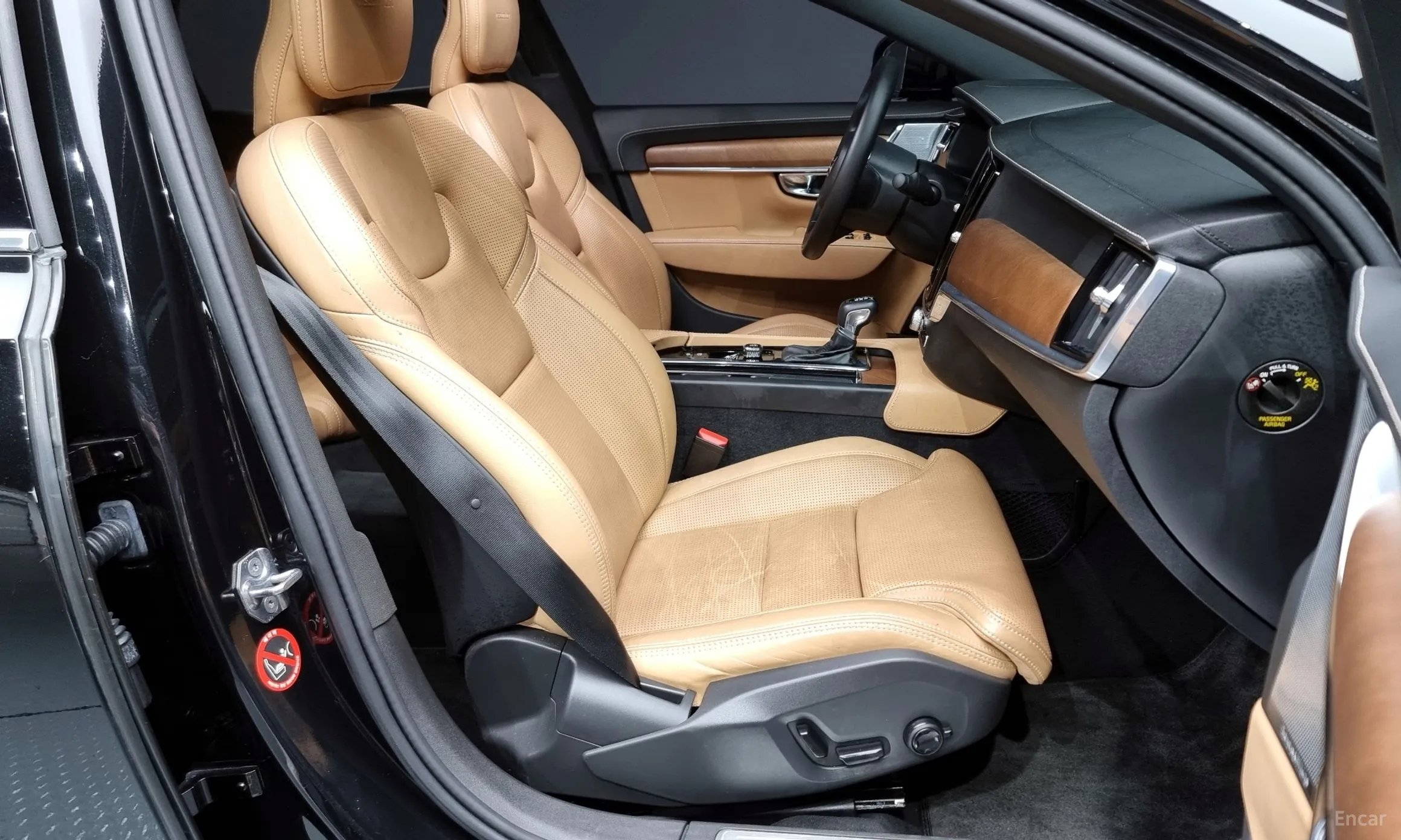 Volvo S90 превью 11