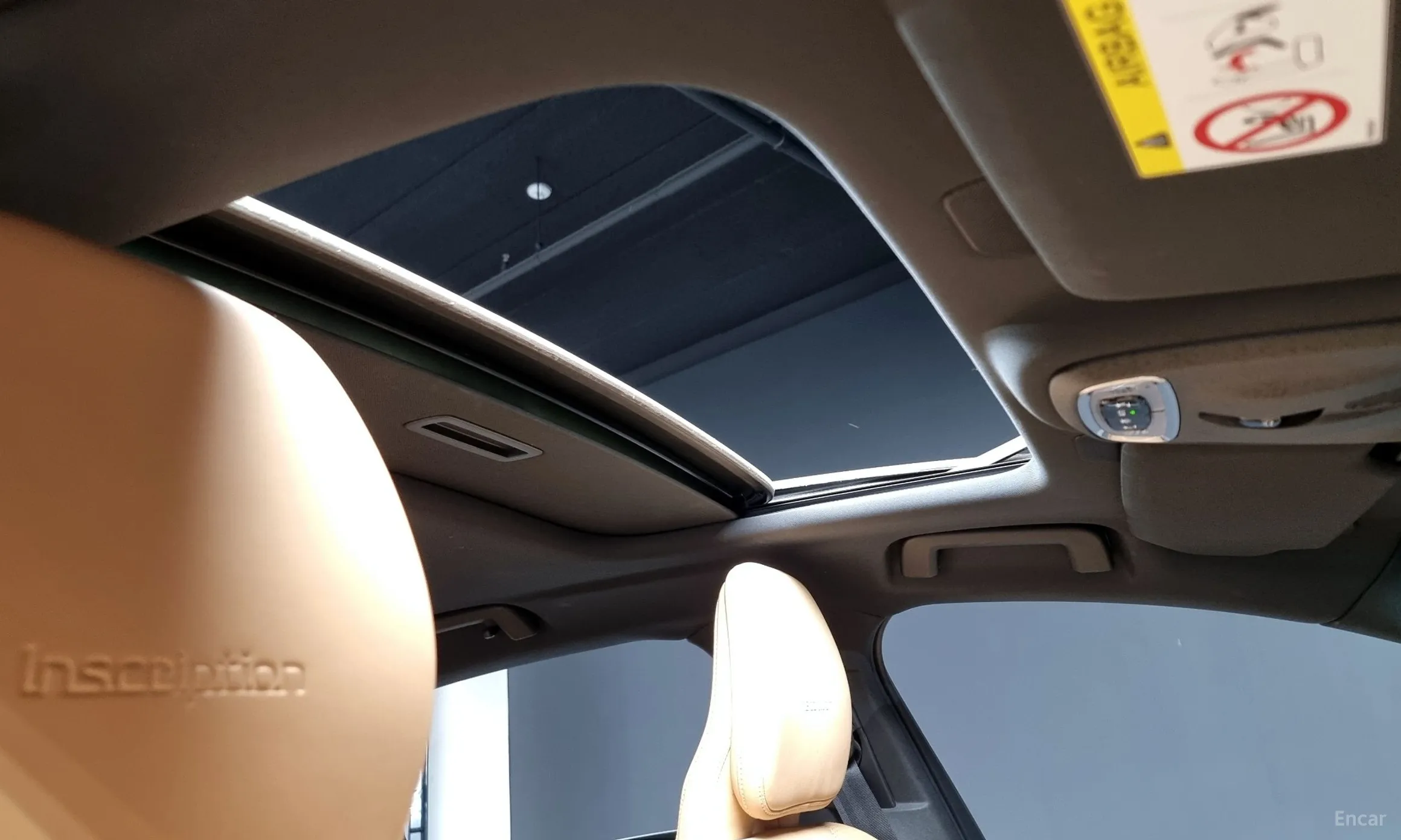 Volvo S90 превью 17