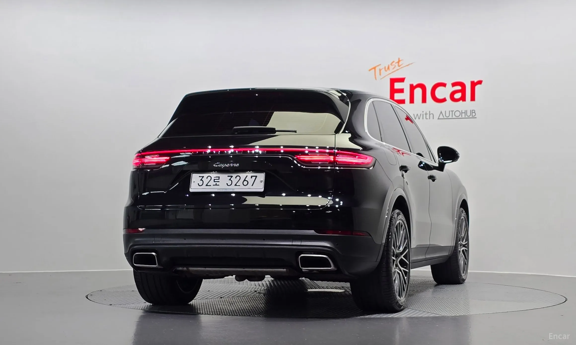 Porsche Cayenne (PO536) превью 3