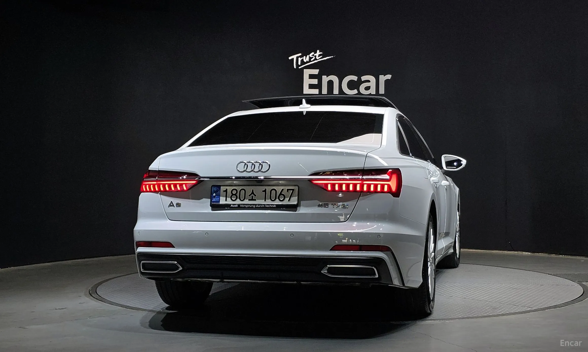 Audi A6 (C8) превью 3