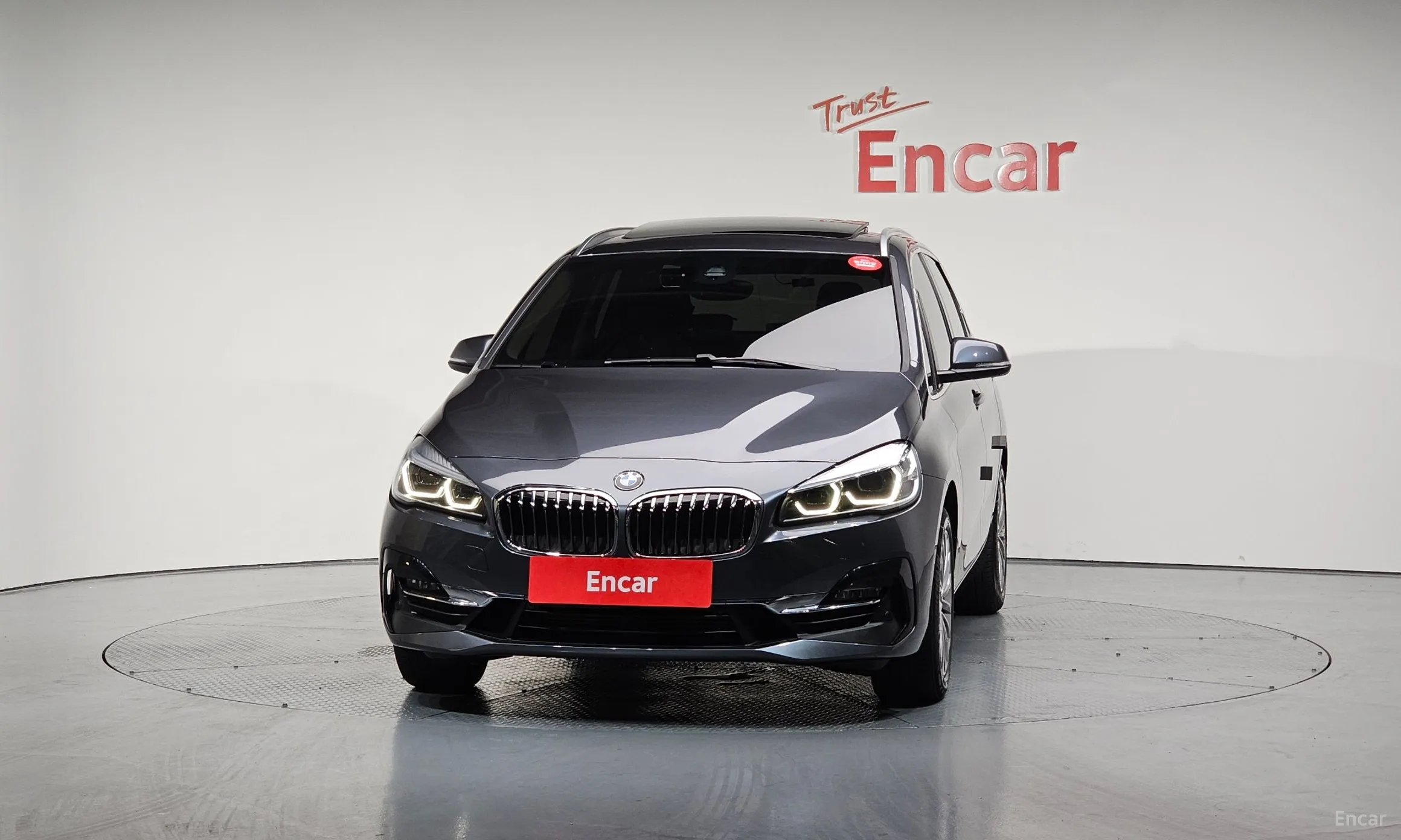 BMW 2-Series Active Tourer (F45) превью 2