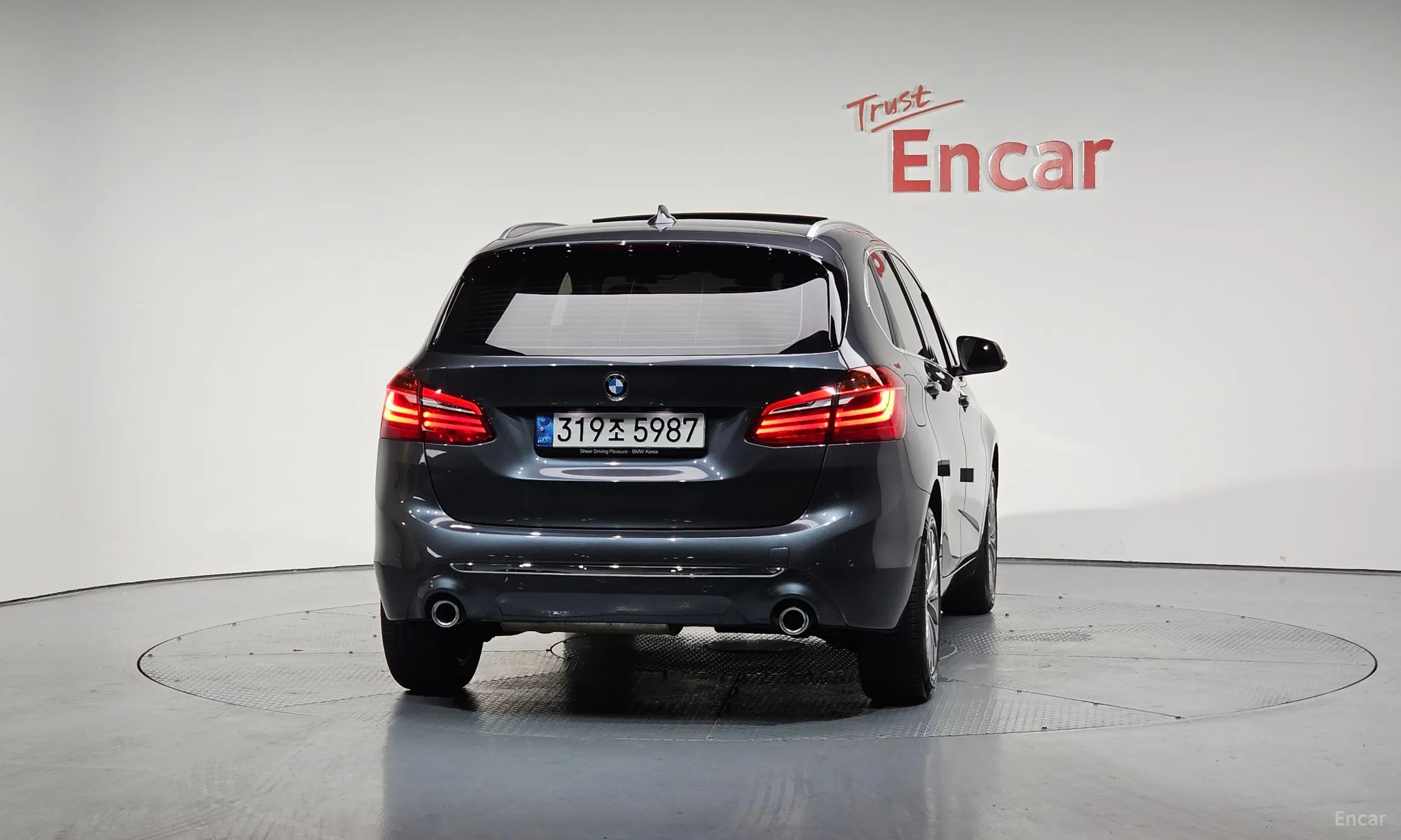 BMW 2-Series Active Tourer (F45) превью 3