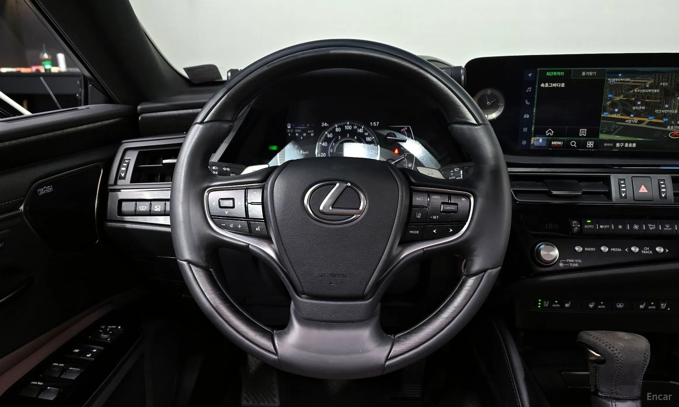 Lexus ES300h 7th Generation превью 13