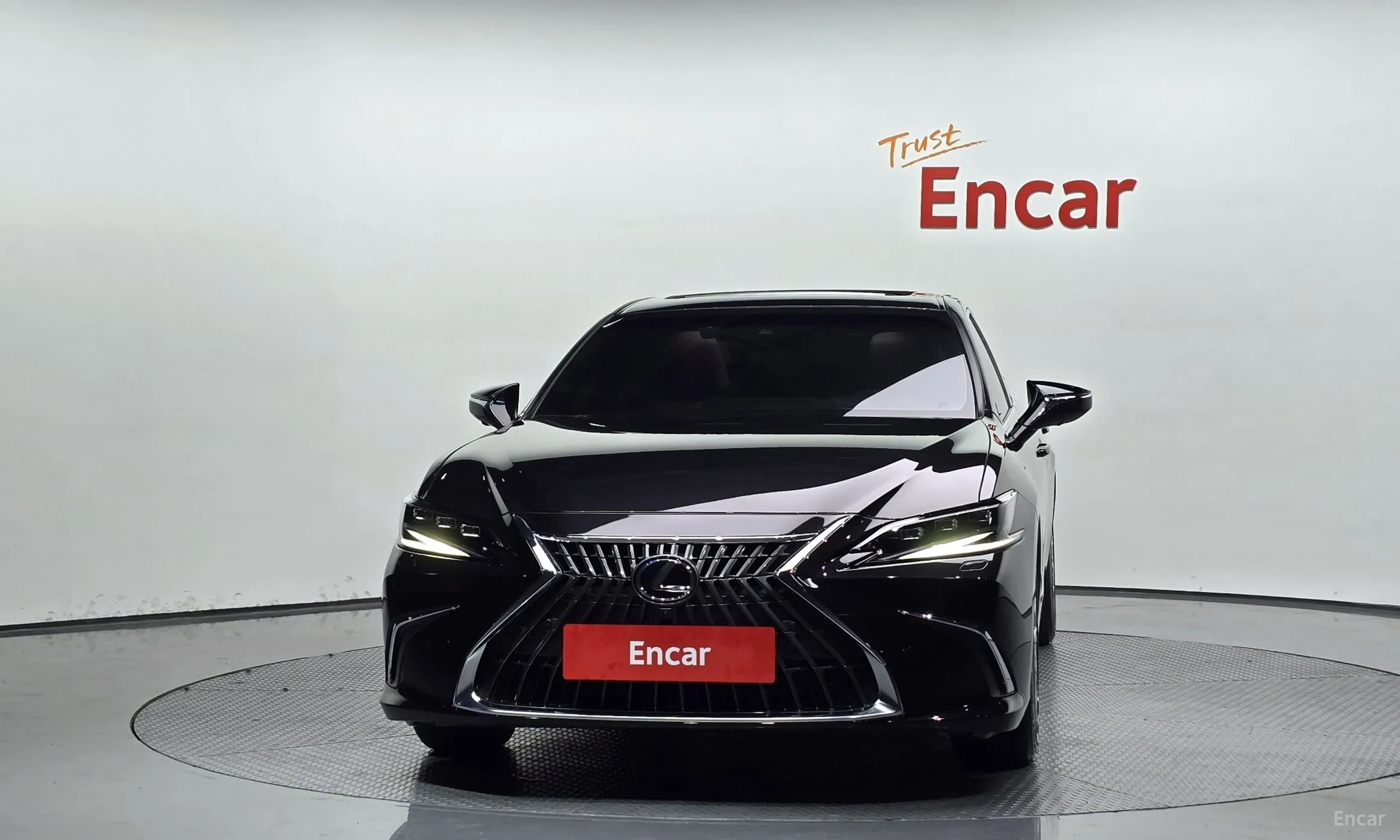 Lexus ES300h 7th Generation превью 3