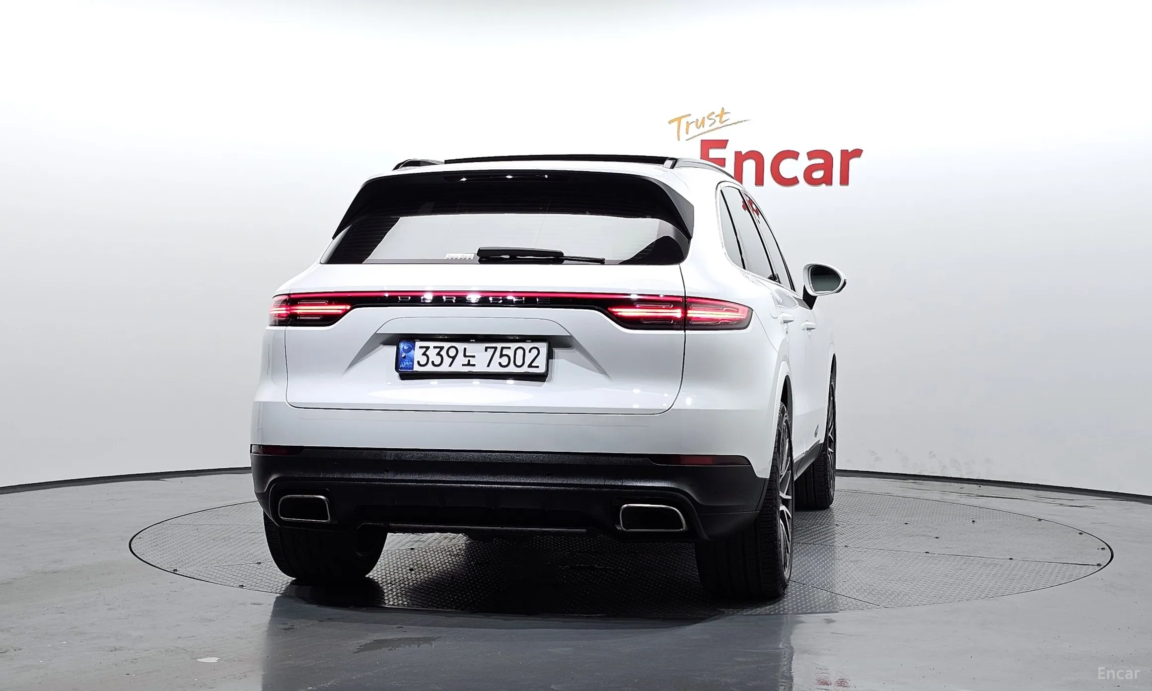 Porsche Cayenne (PO536) превью 3