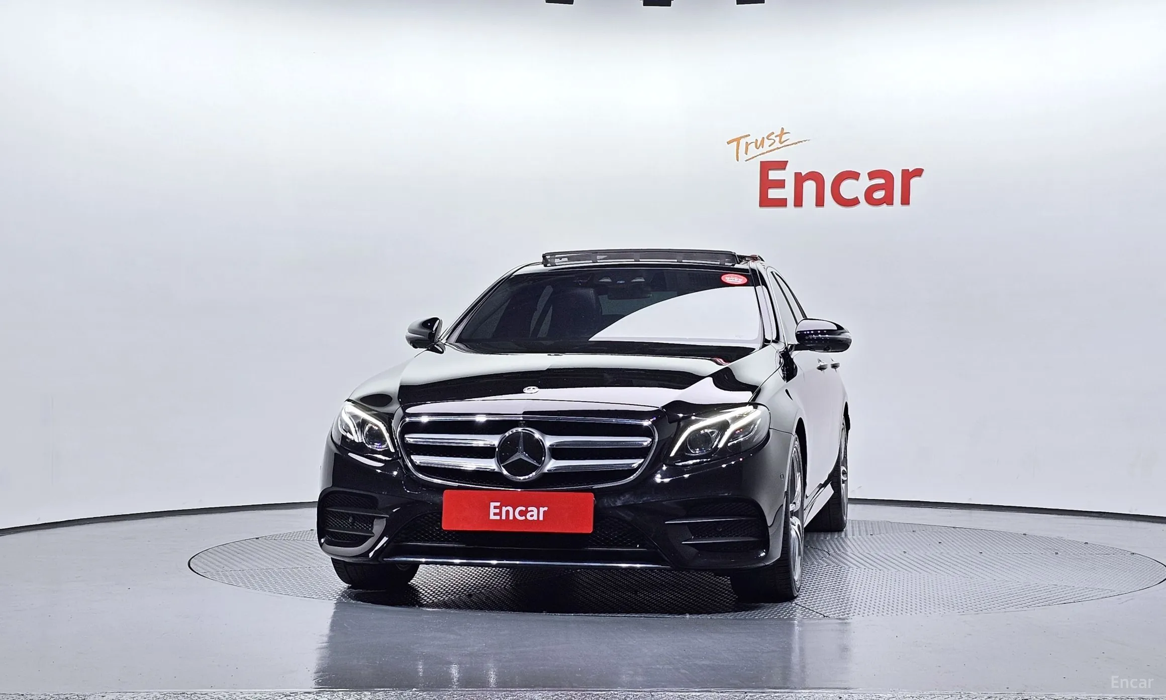 Mercedes Benz E-Class W213
