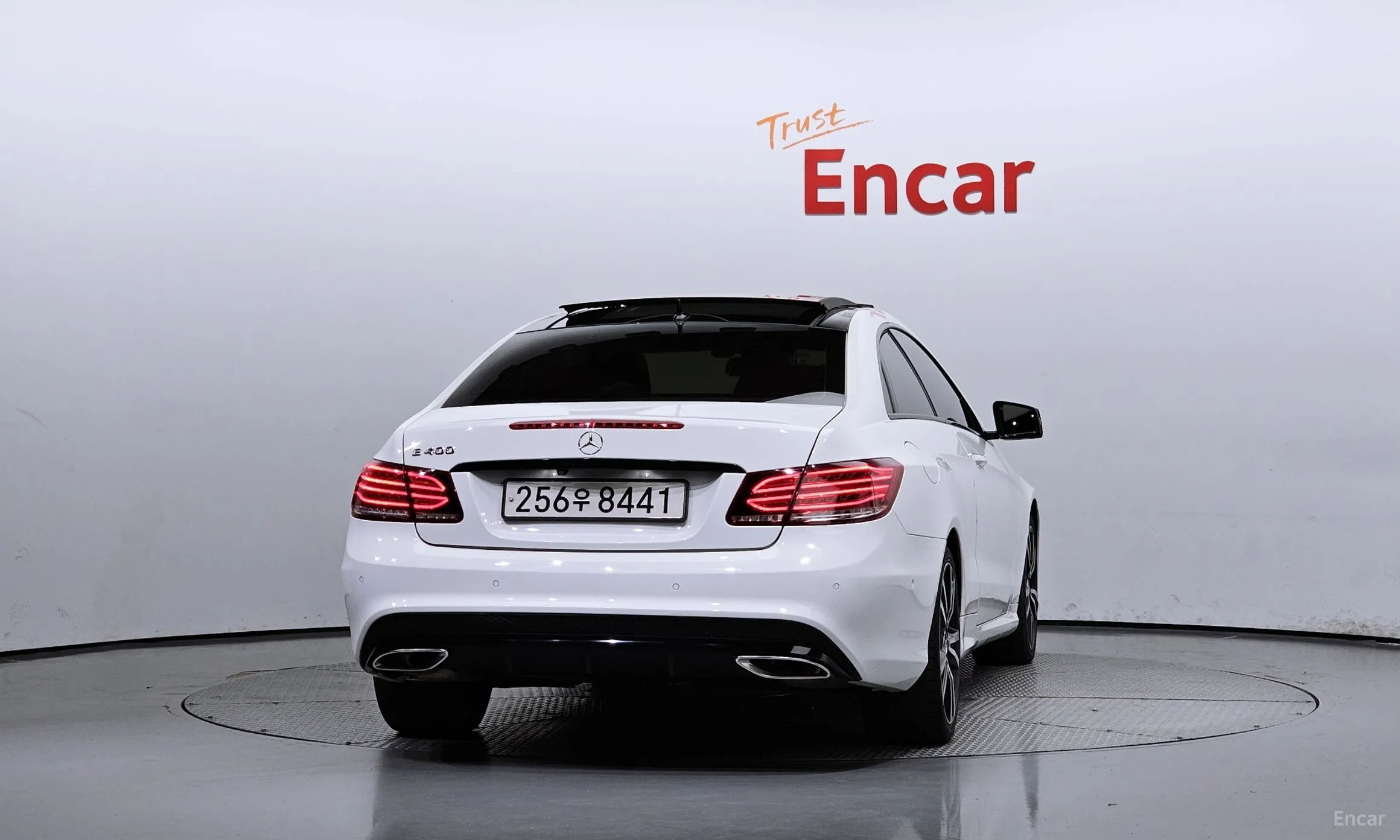 Mercedes Benz E-Class W212 превью 3