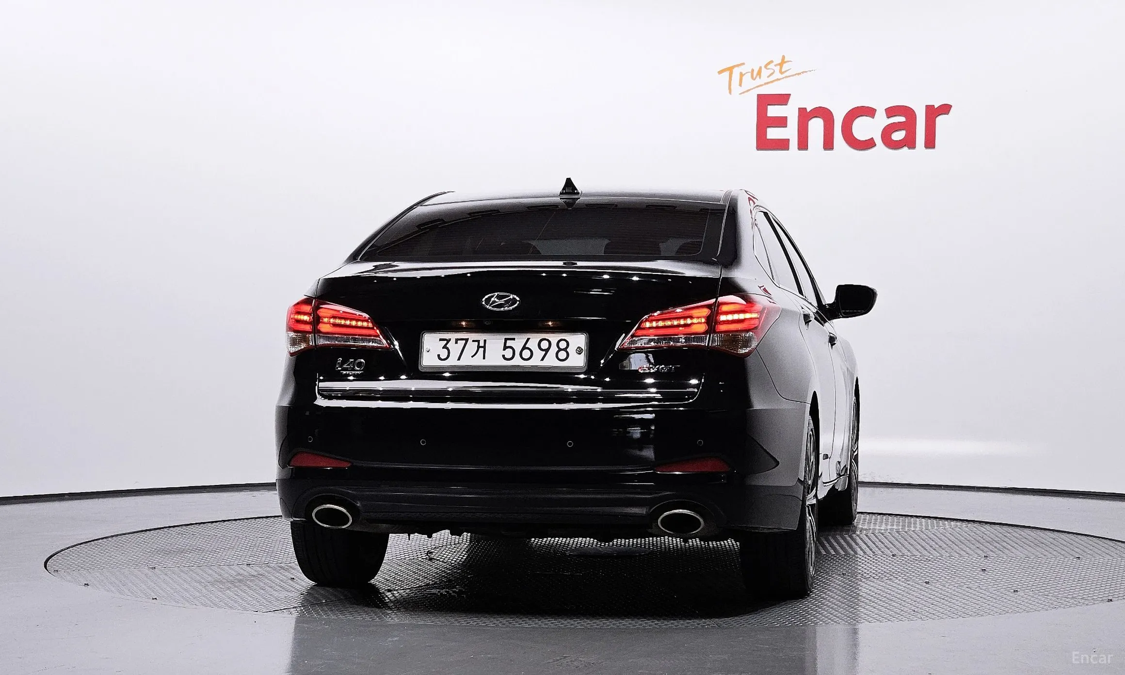 Hyundai i40 saloon превью 3