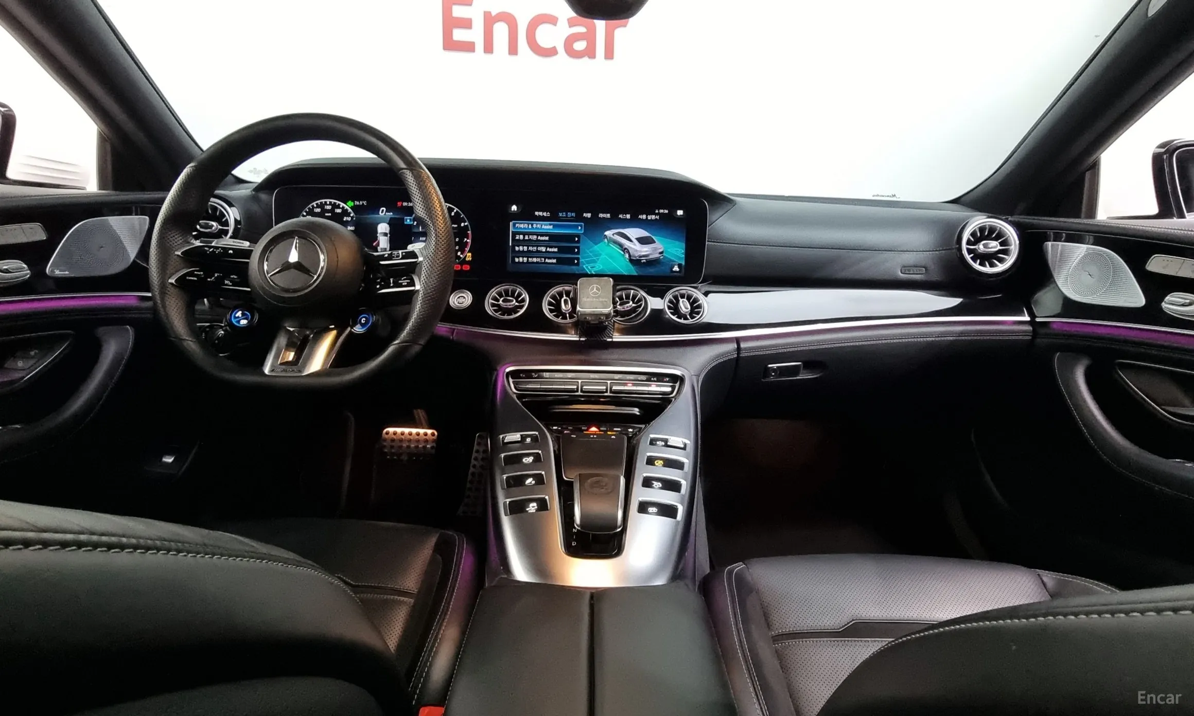 Mercedes Benz AMG GT превью 4