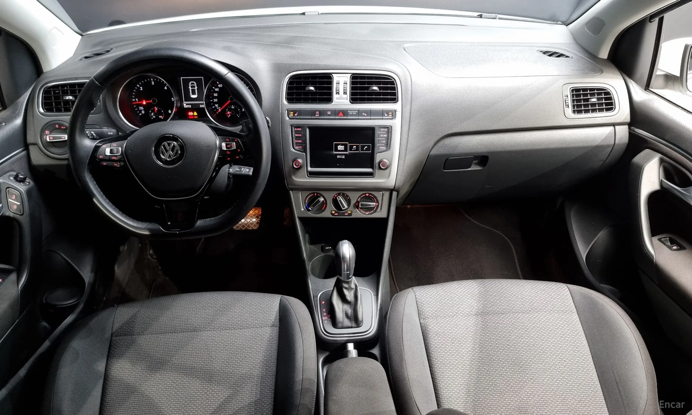 Volkswagen Polo превью 4