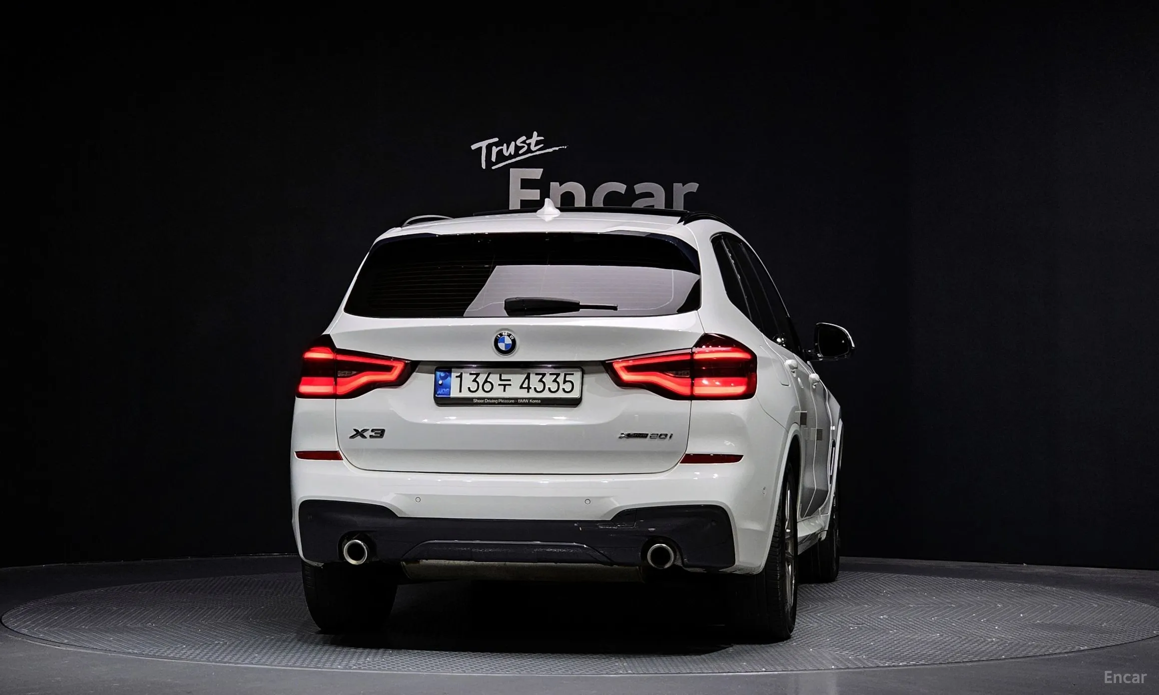 BMW X3 (G01) превью 3