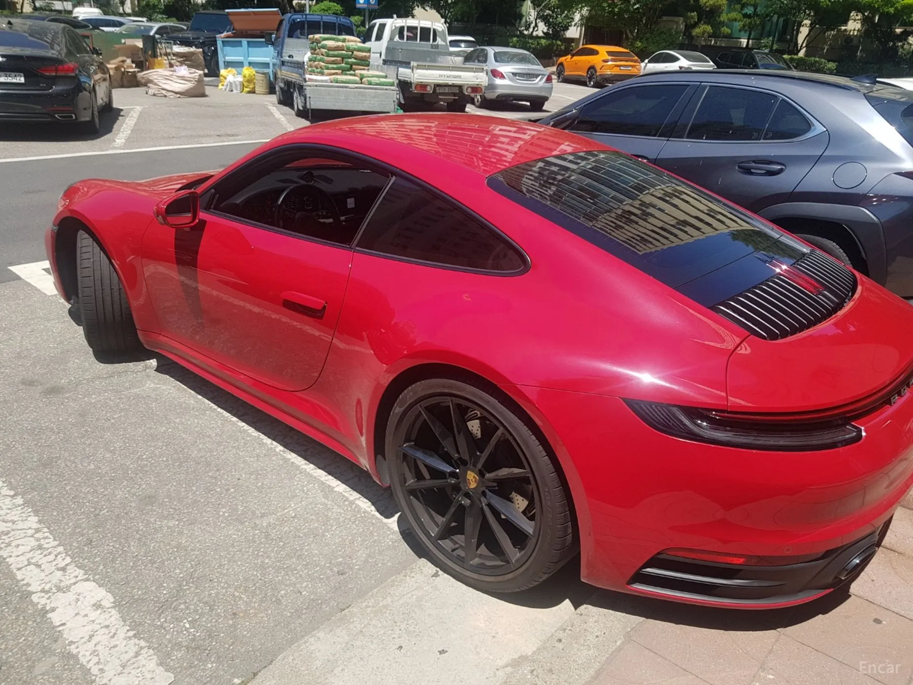 Porsche 911 (992) превью 3