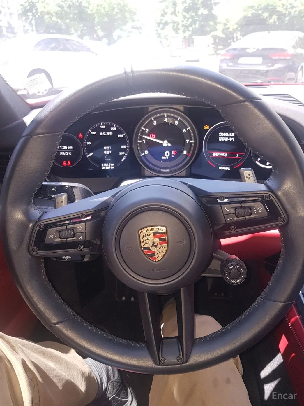 Porsche 911 (992) превью 4