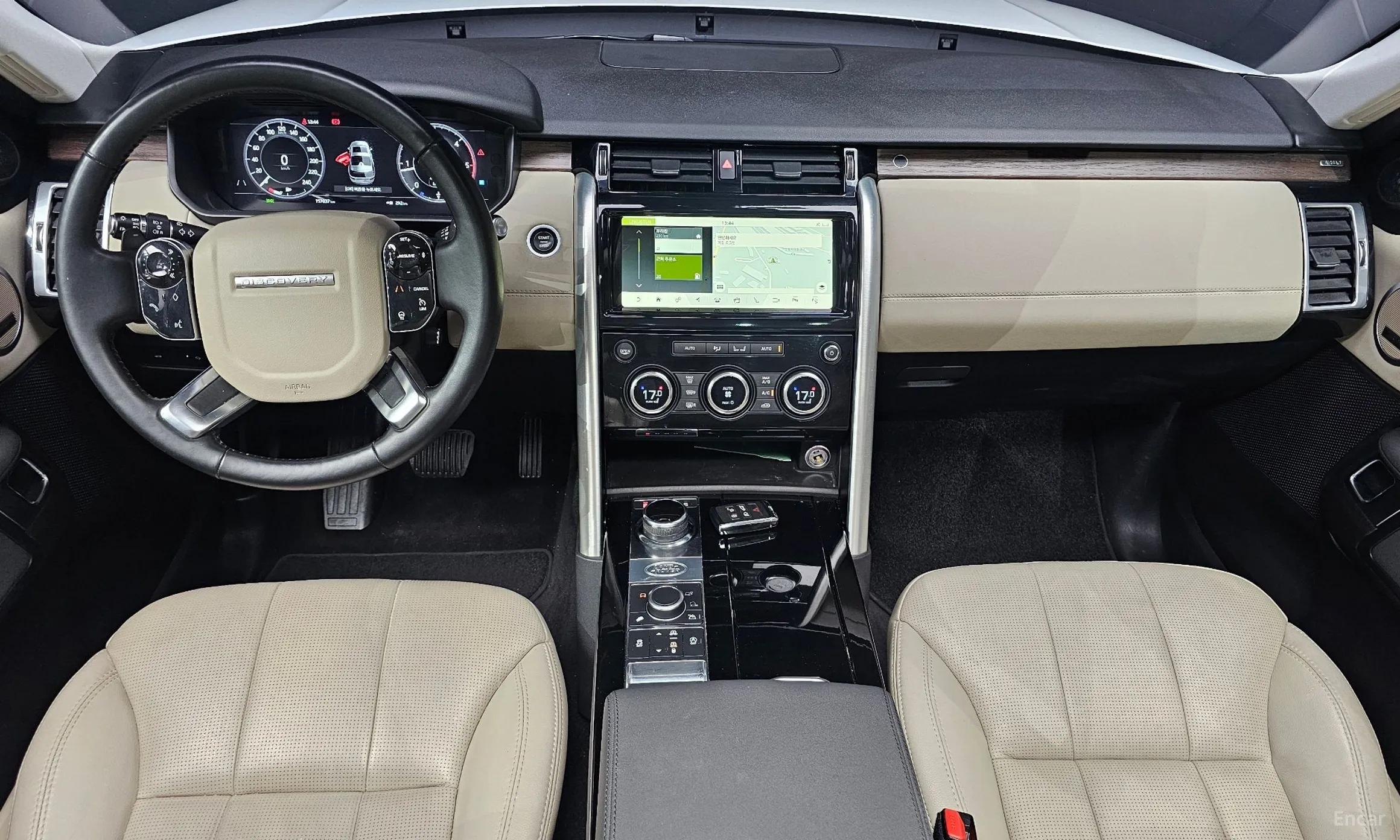 Land Rover Discovery 5 превью 4
