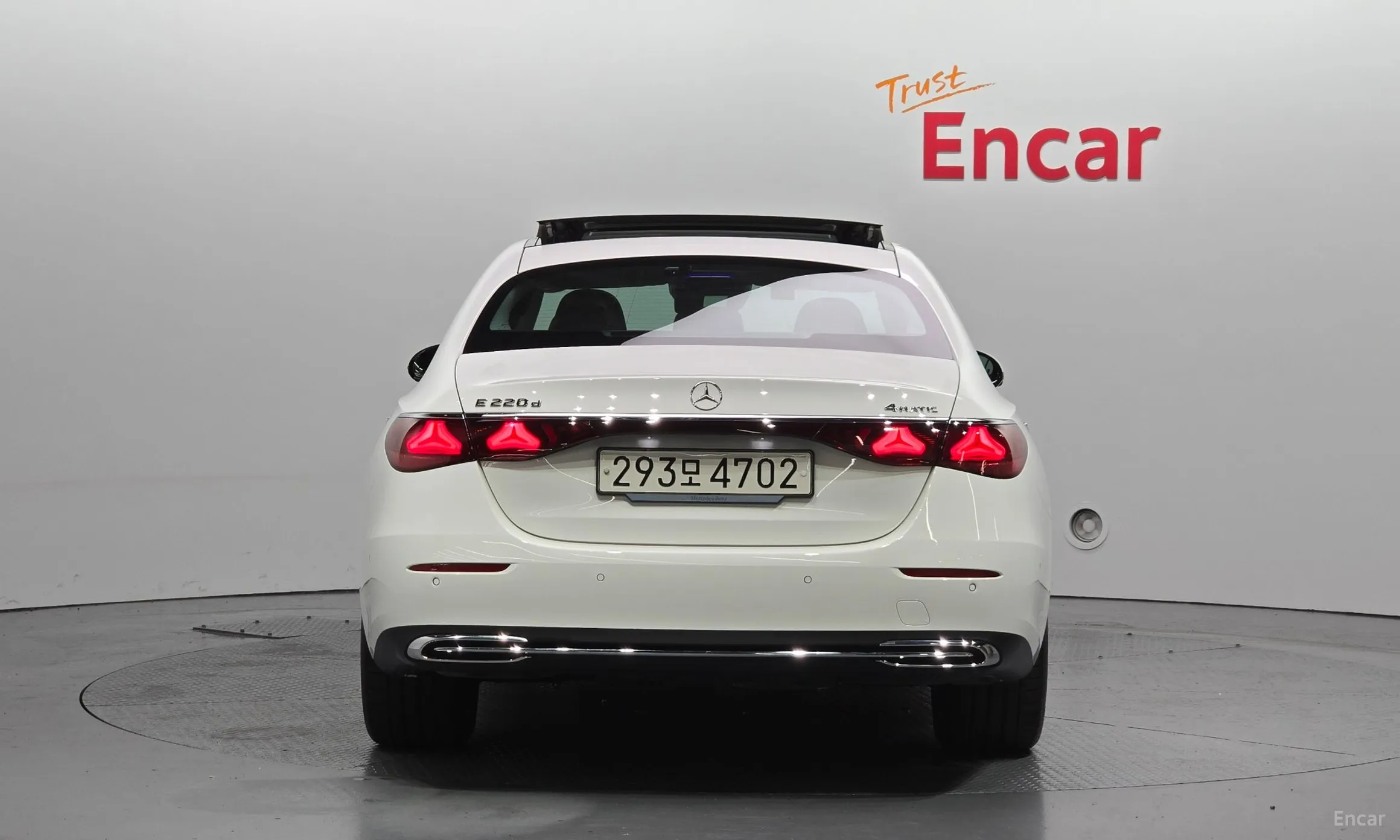 Mercedes Benz E-Class W214 превью 3