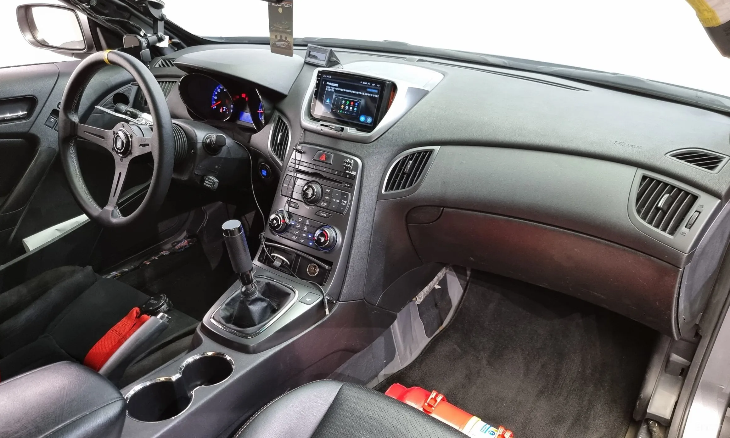 Hyundai Genesis Coupe превью 4