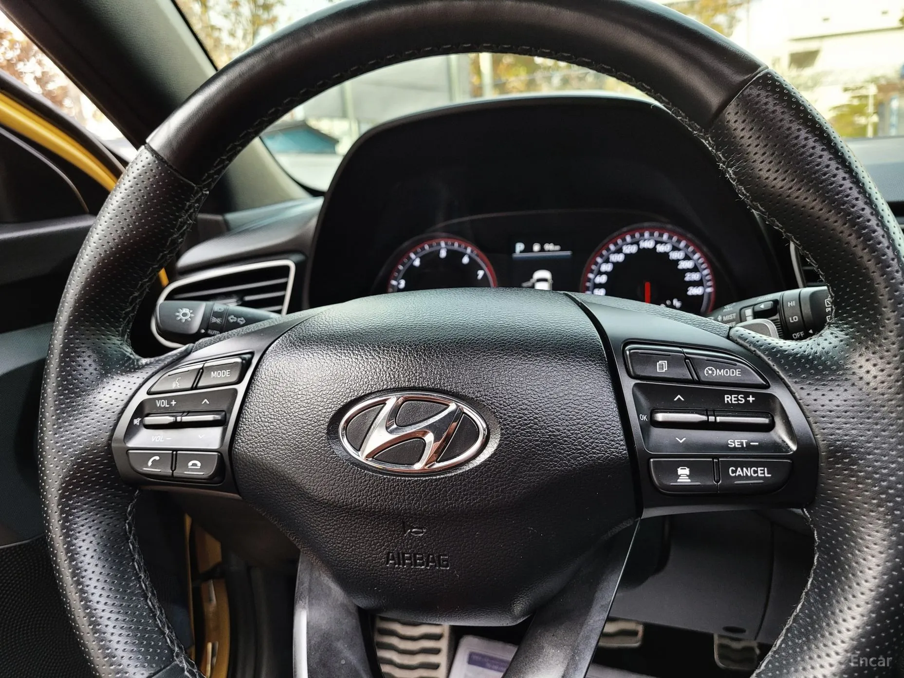 Hyundai Veloster (JS) превью 14