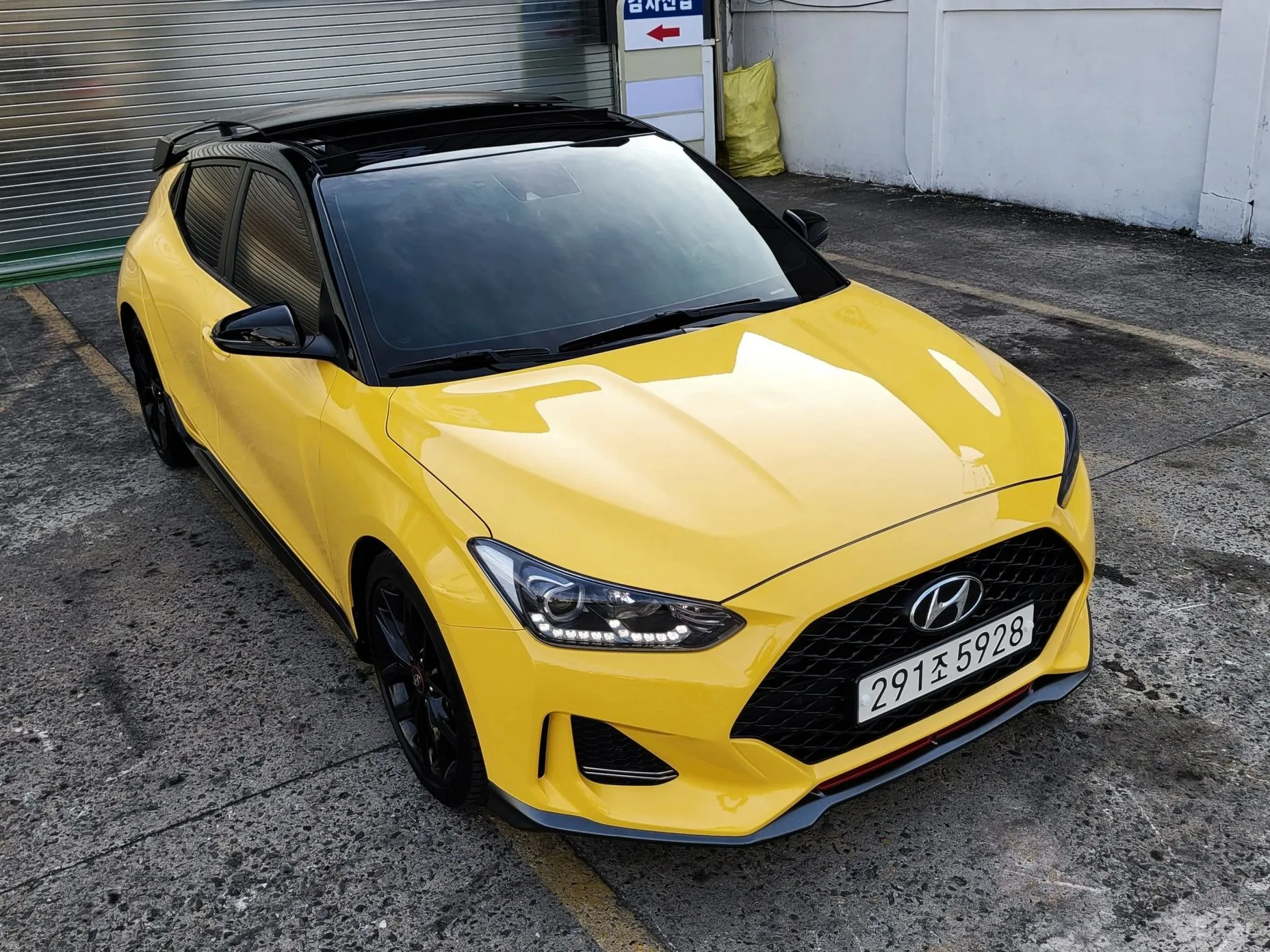 Hyundai Veloster (JS)