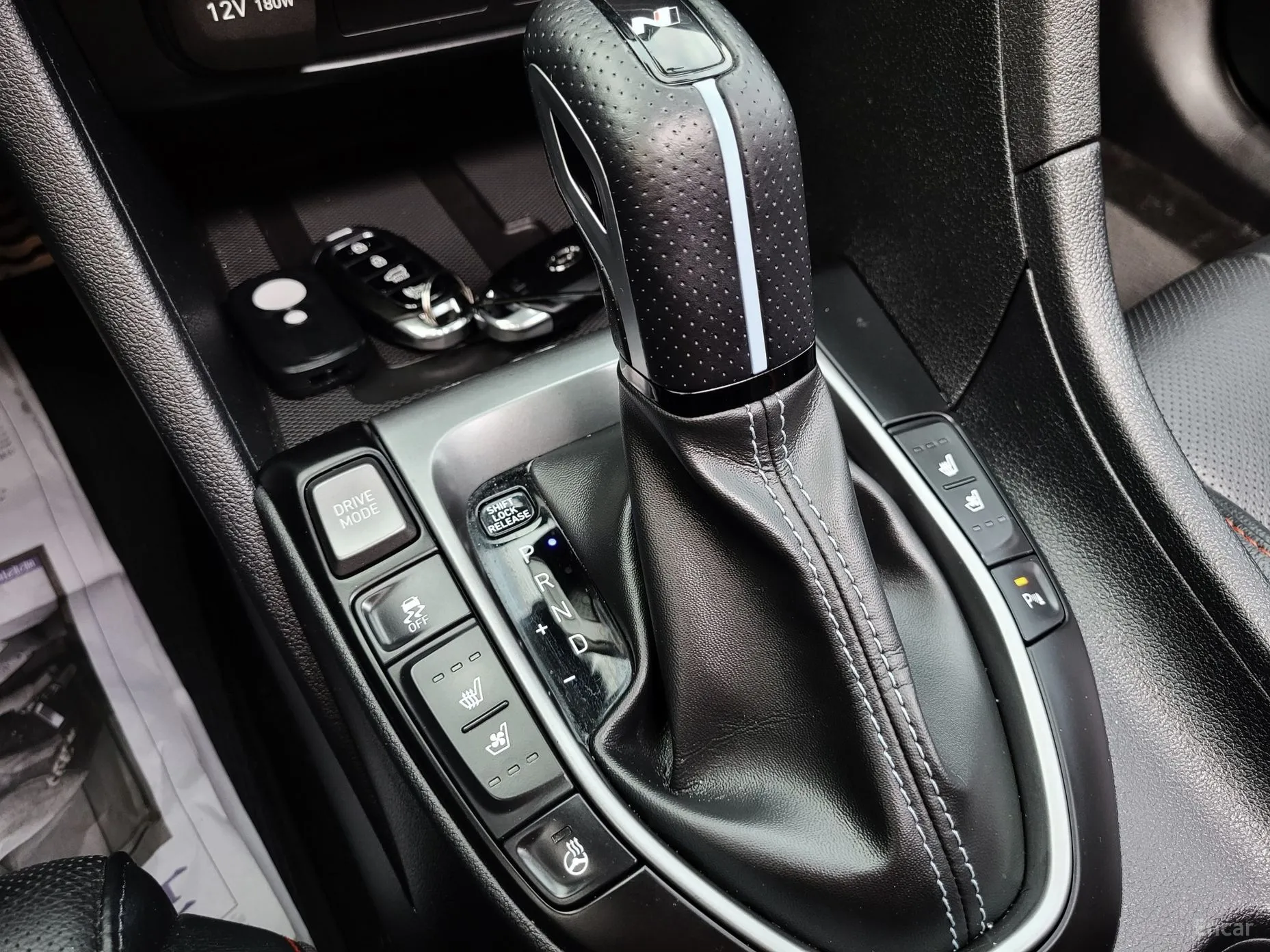 Hyundai Veloster (JS) превью 18