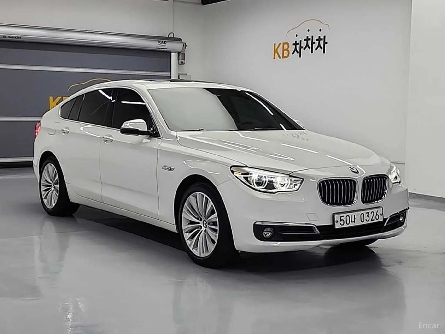 BMW 5 Series GT (F07) превью 3