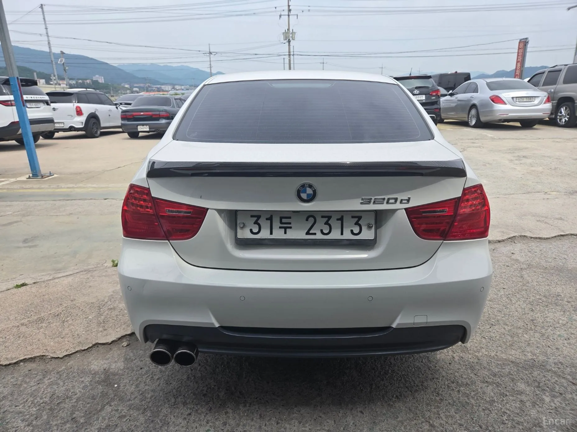 BMW 3 Series (E90) превью 3