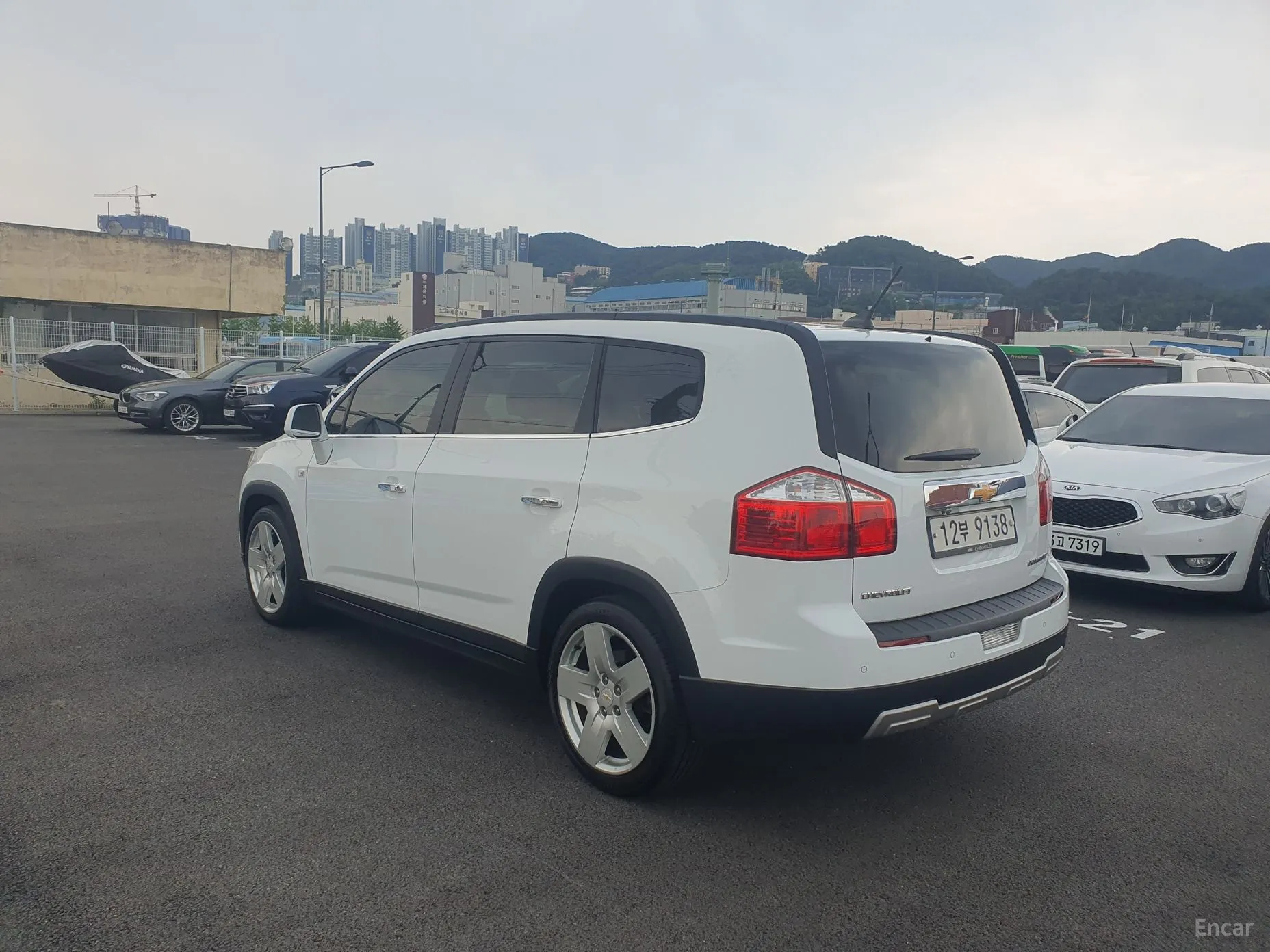 Chevrolet (GM Daewoo) Orlando превью 3