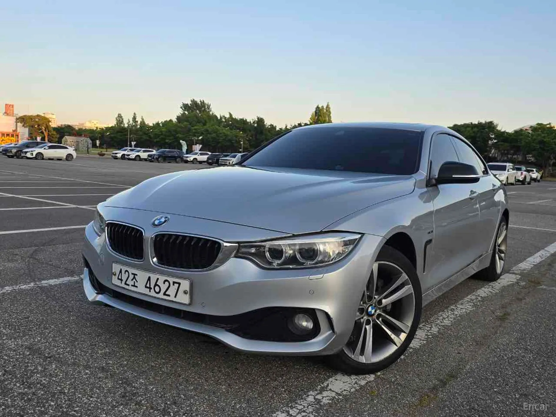 Series 4 (F32)