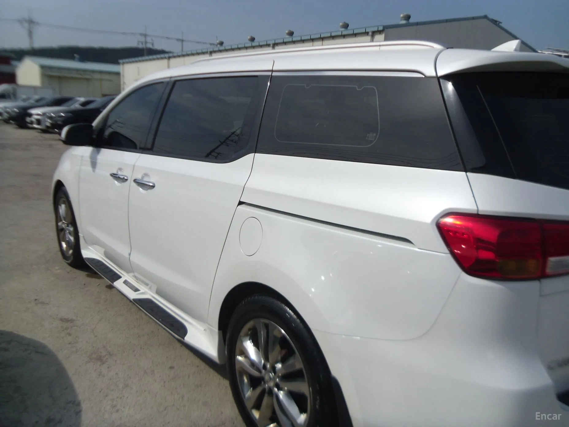 Kia Carnival превью 3