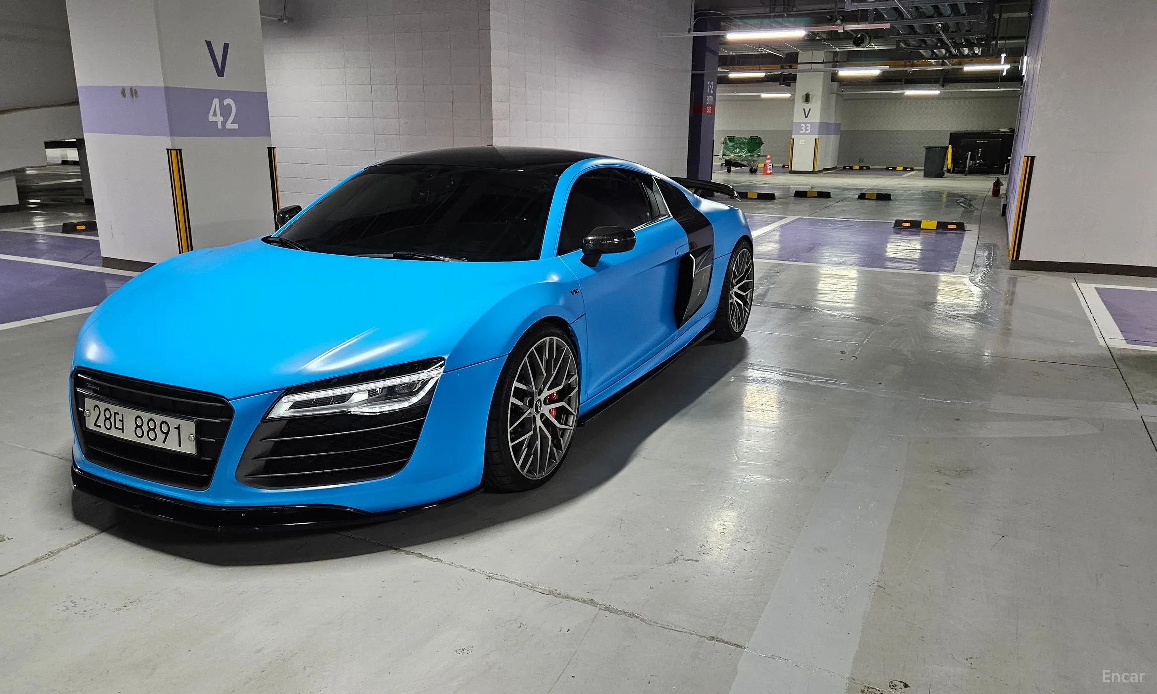 Audi R8 превью 3