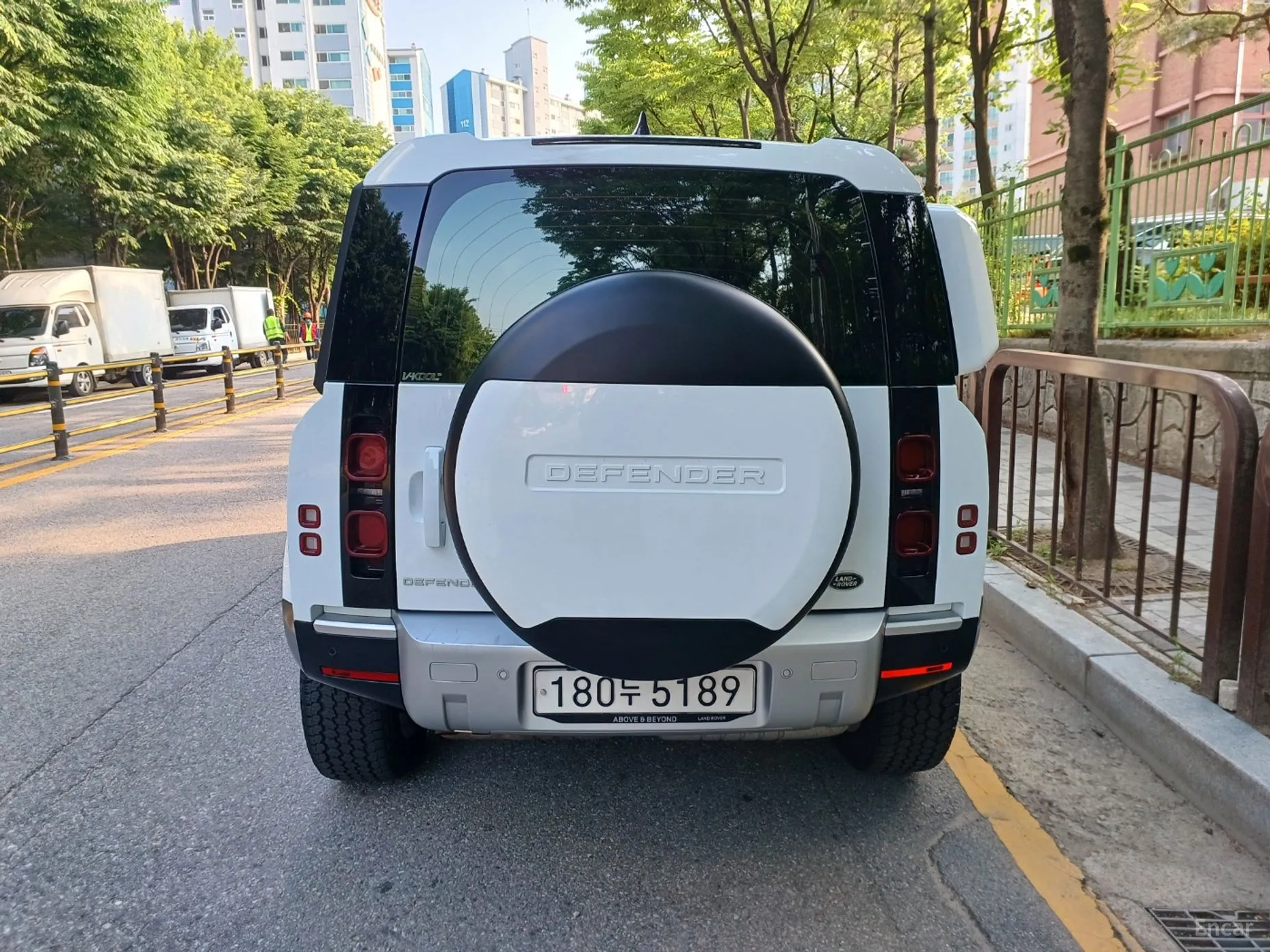Land Rover Defender (L663) превью 3