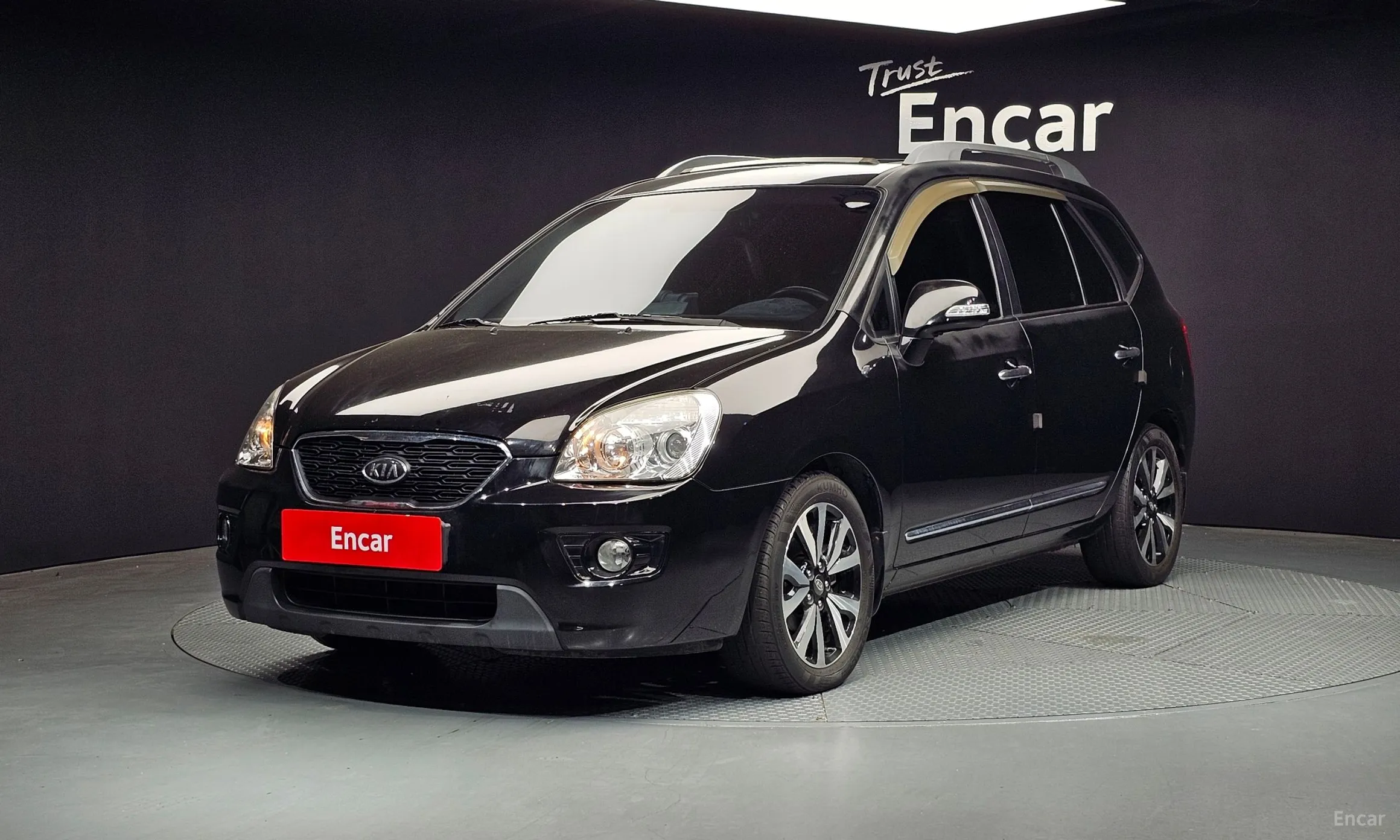 Kia Carens