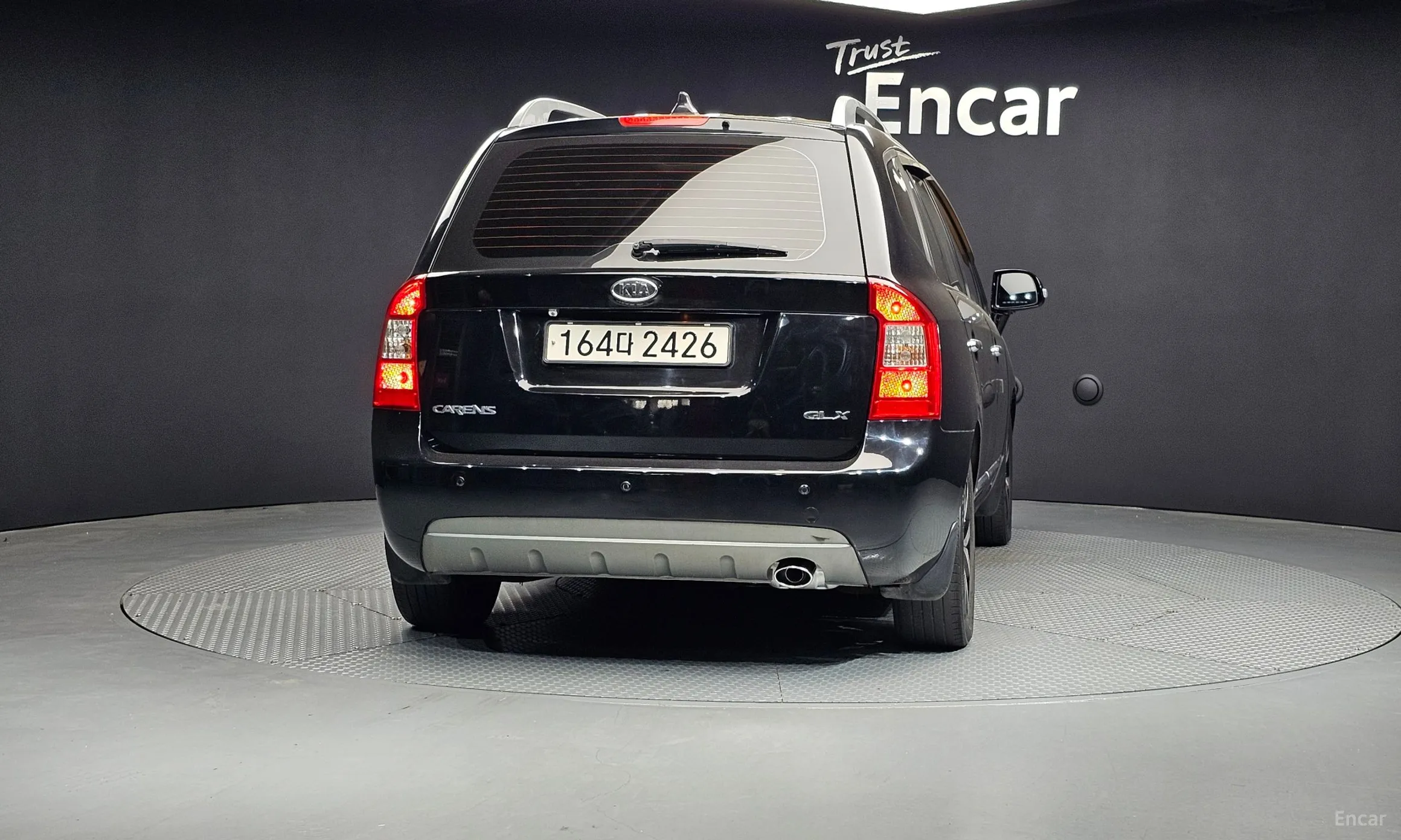 Kia Carens превью 3