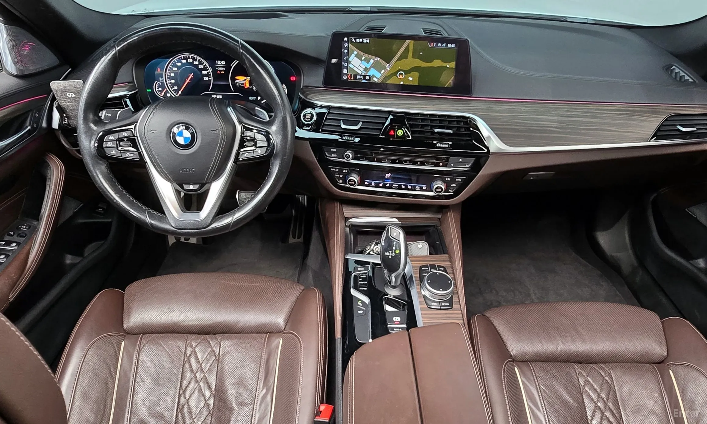 BMW 5 Series (G30) превью 4