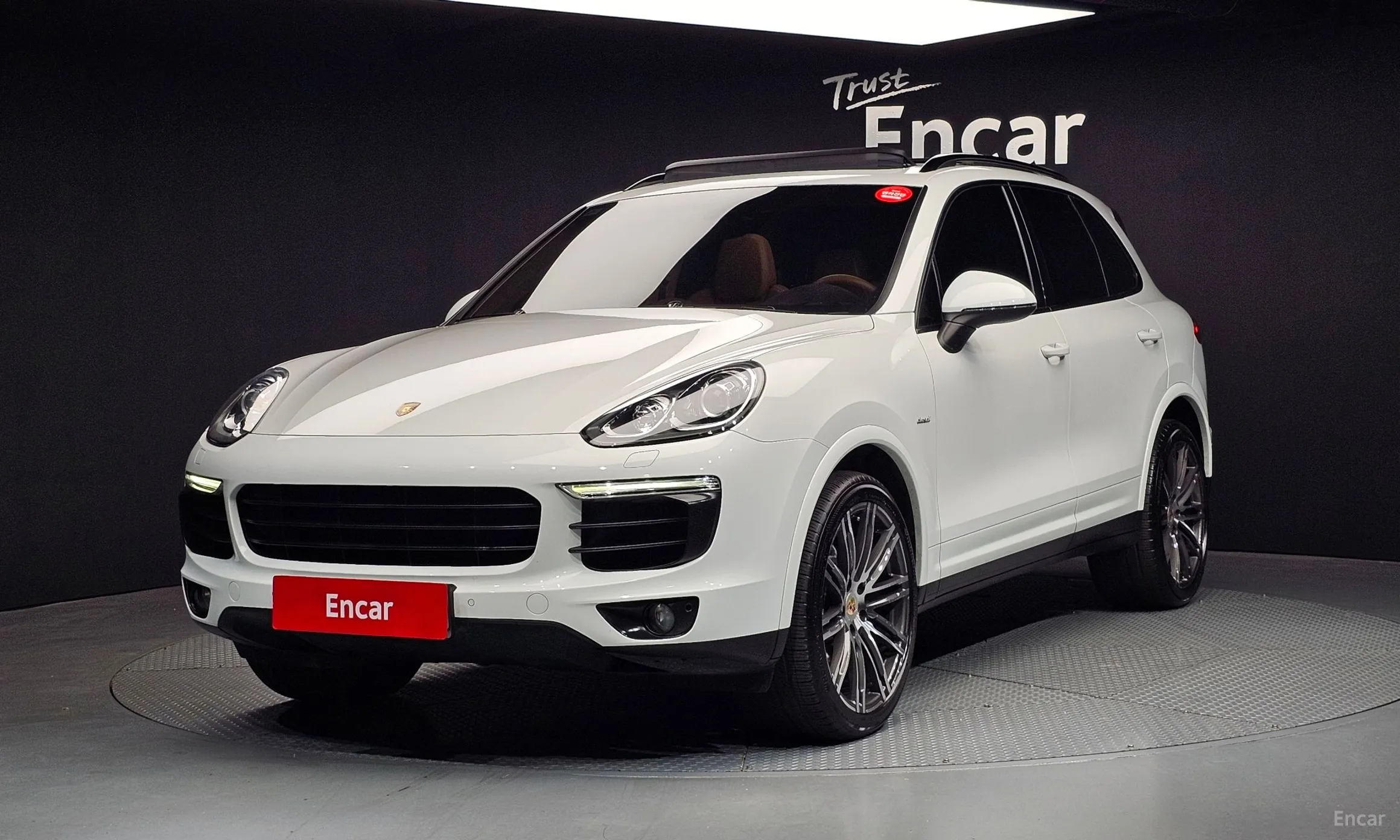 New Cayenne