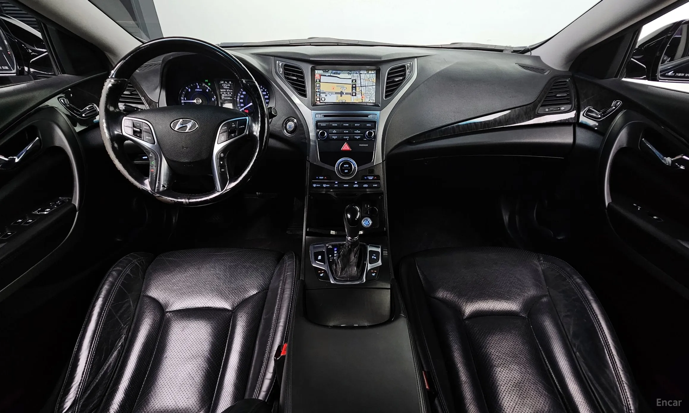 Hyundai Grandeur HG превью 4