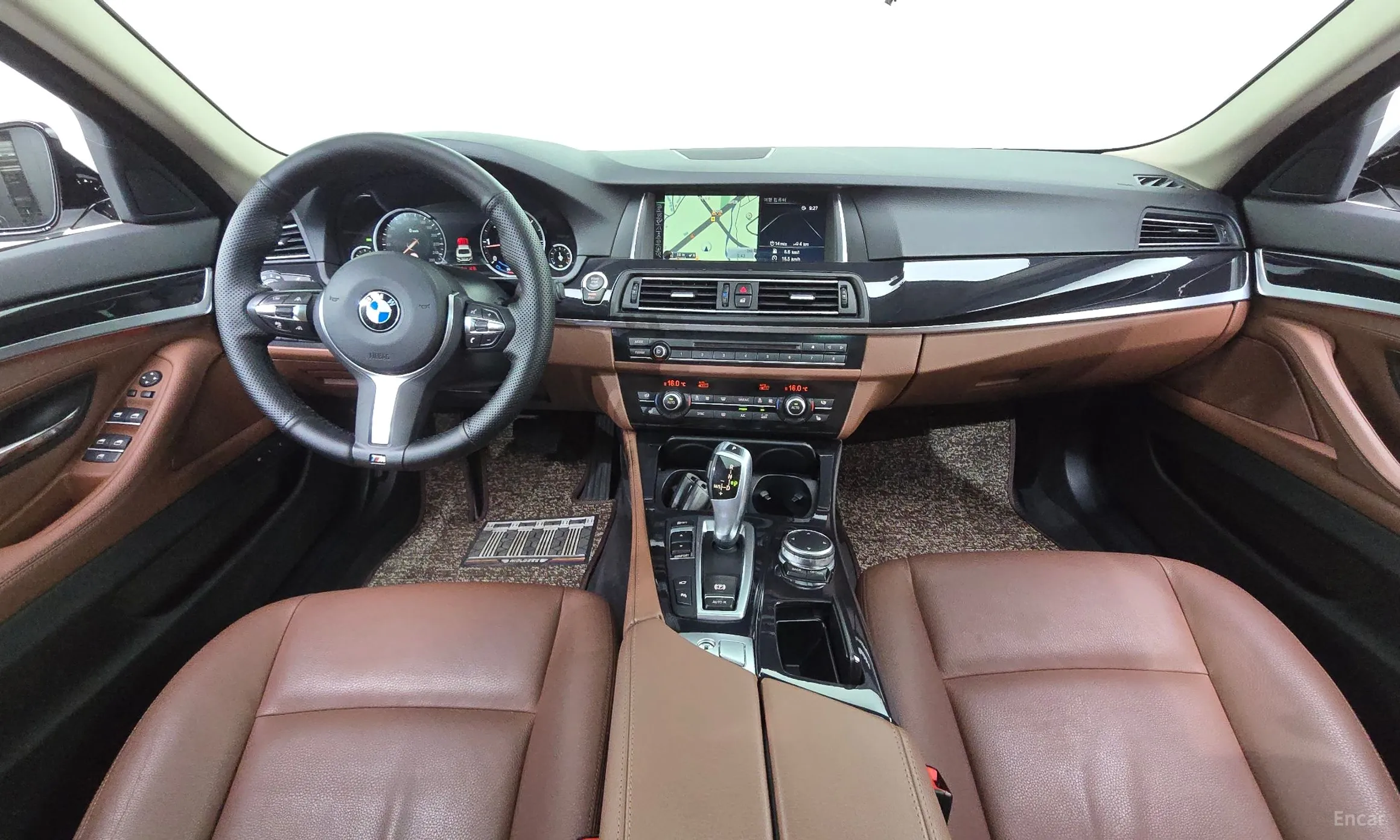 BMW 5 Series (F10) превью 4