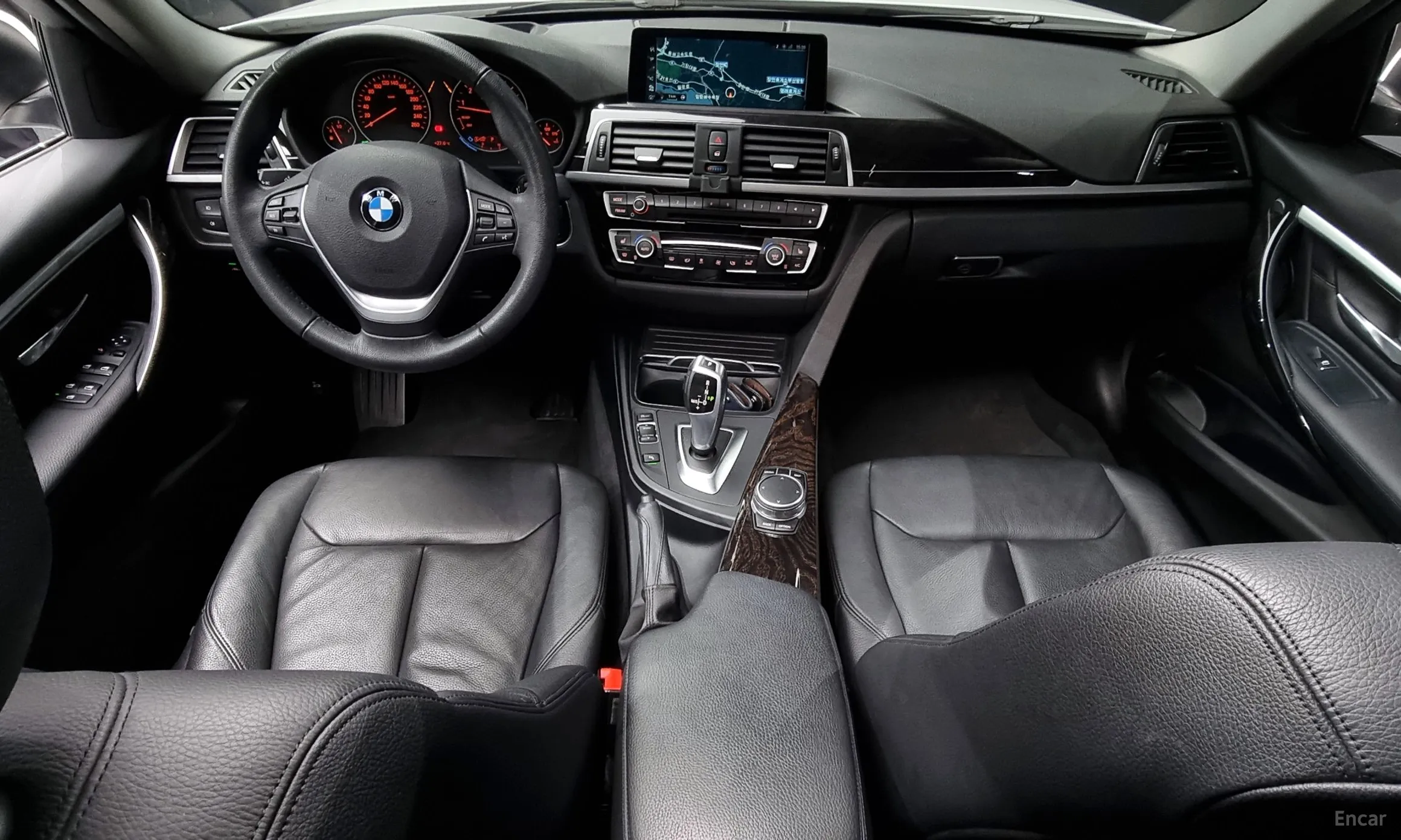 BMW 3 Series (F30) превью 4