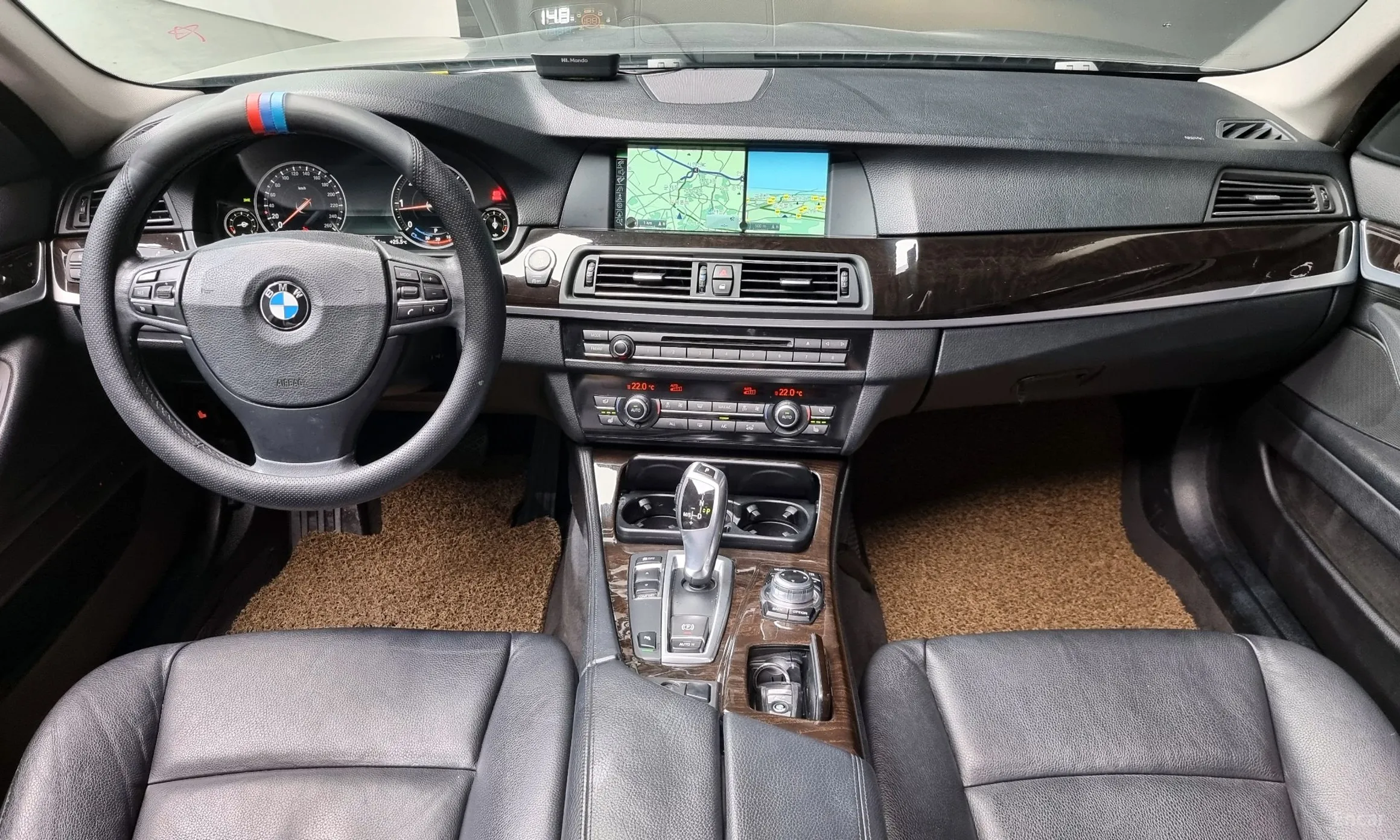 BMW 5 Series (F10) превью 4
