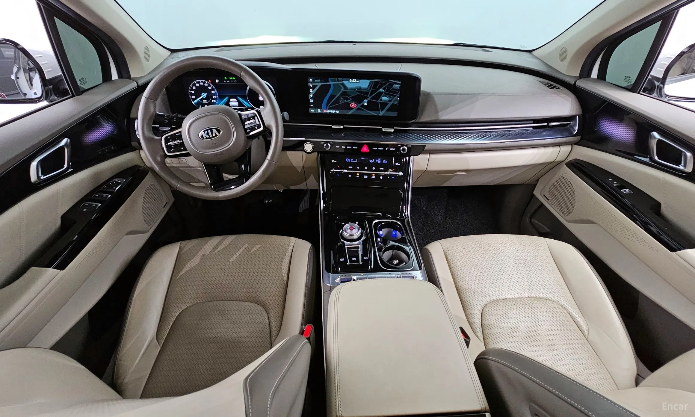 Kia Carnival Gen 4 превью 4