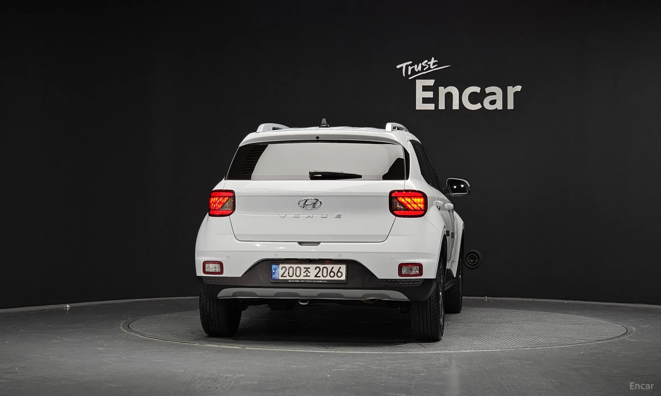 Hyundai Venue превью 3