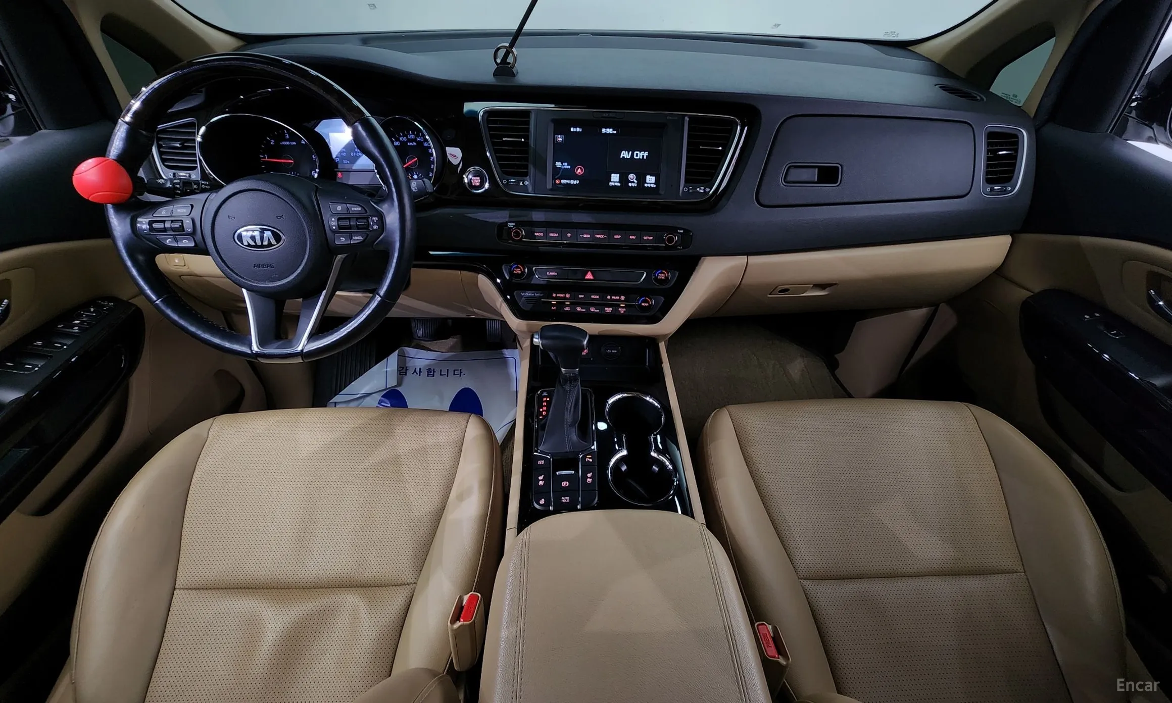 Kia Carnival превью 4