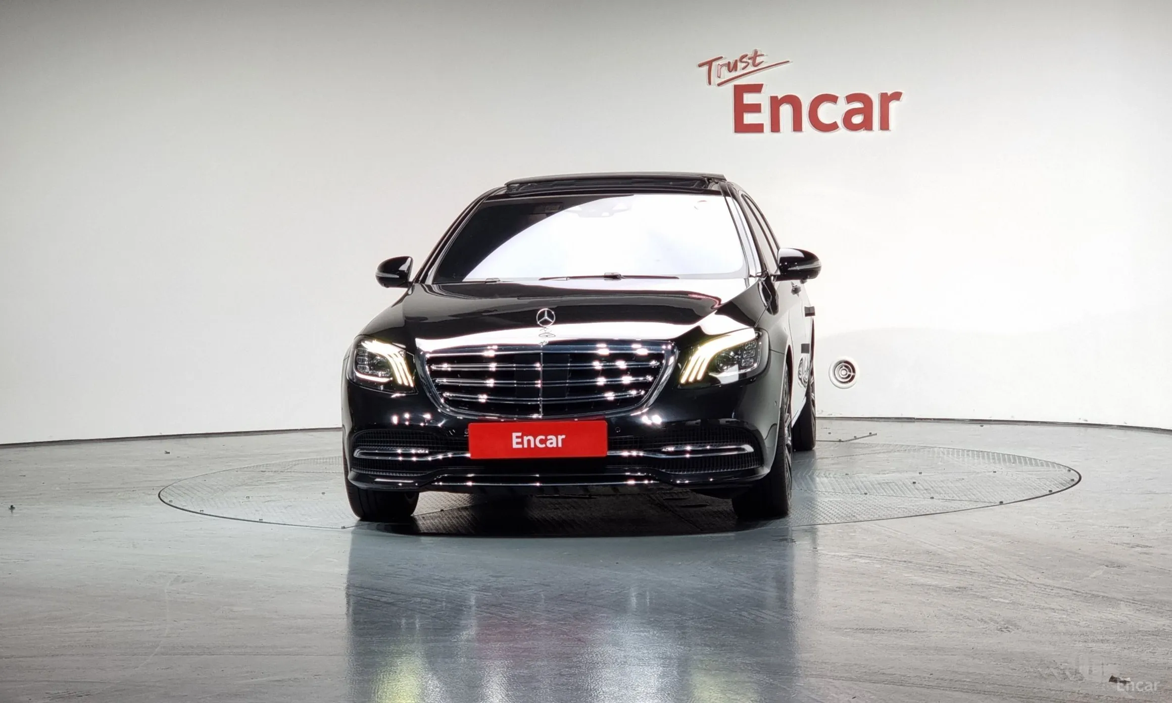 Mercedes Benz S-Class W222