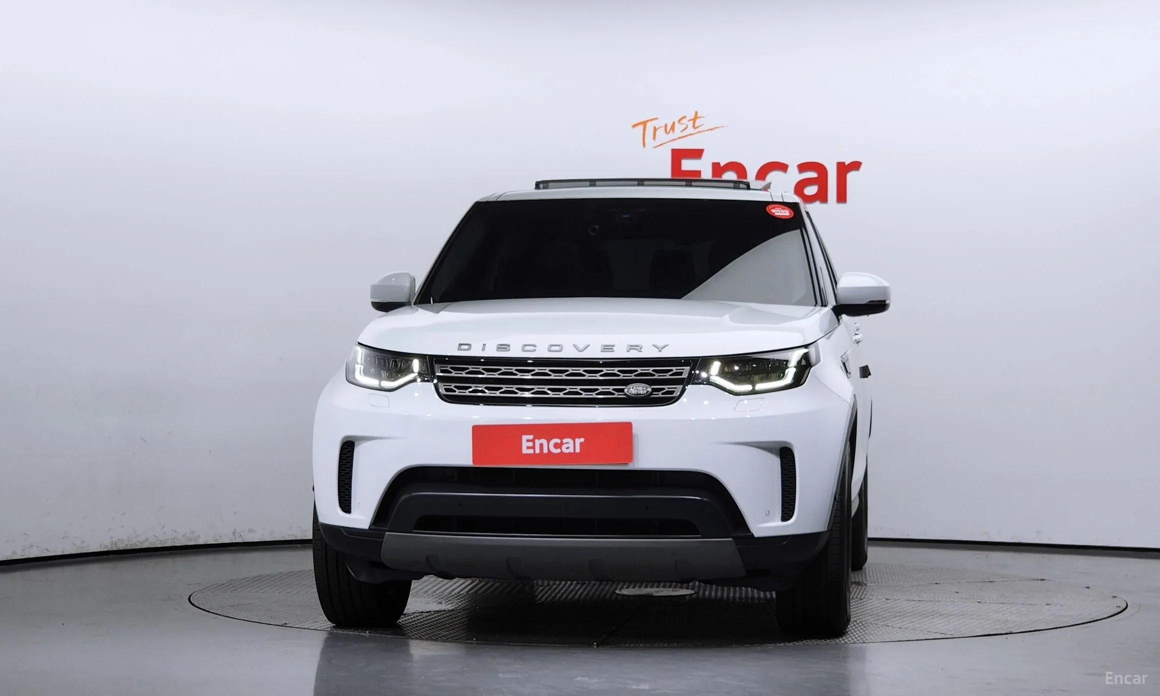 Land Rover Discovery 5 превью 2